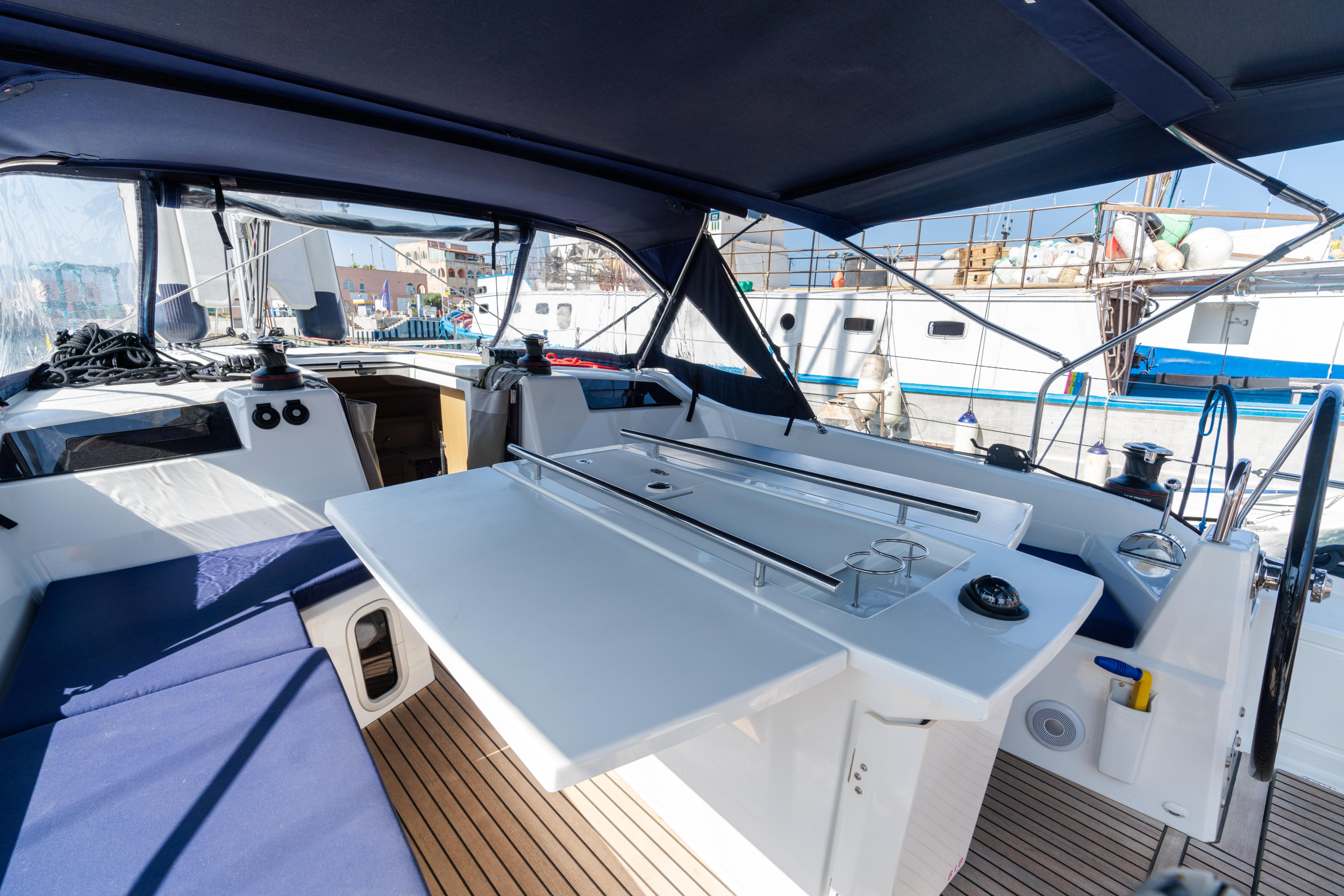 Photo #11 - Oceanis 40.1 (Tecla - Comfort line) en Capo d'Orlando - 6372