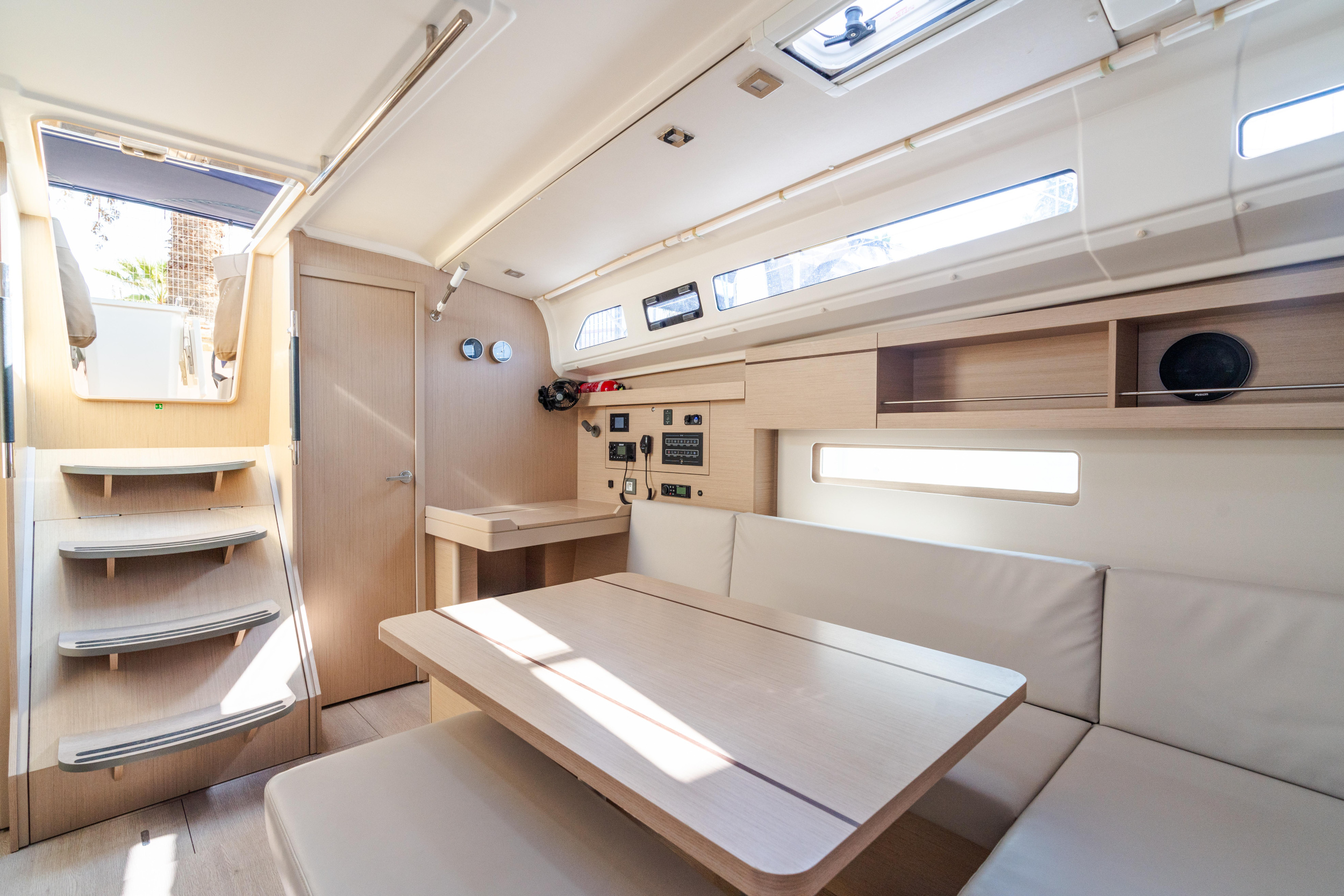Photo #7 - Oceanis 40.1 (Tecla - Comfort line) en Capo d'Orlando - 6372