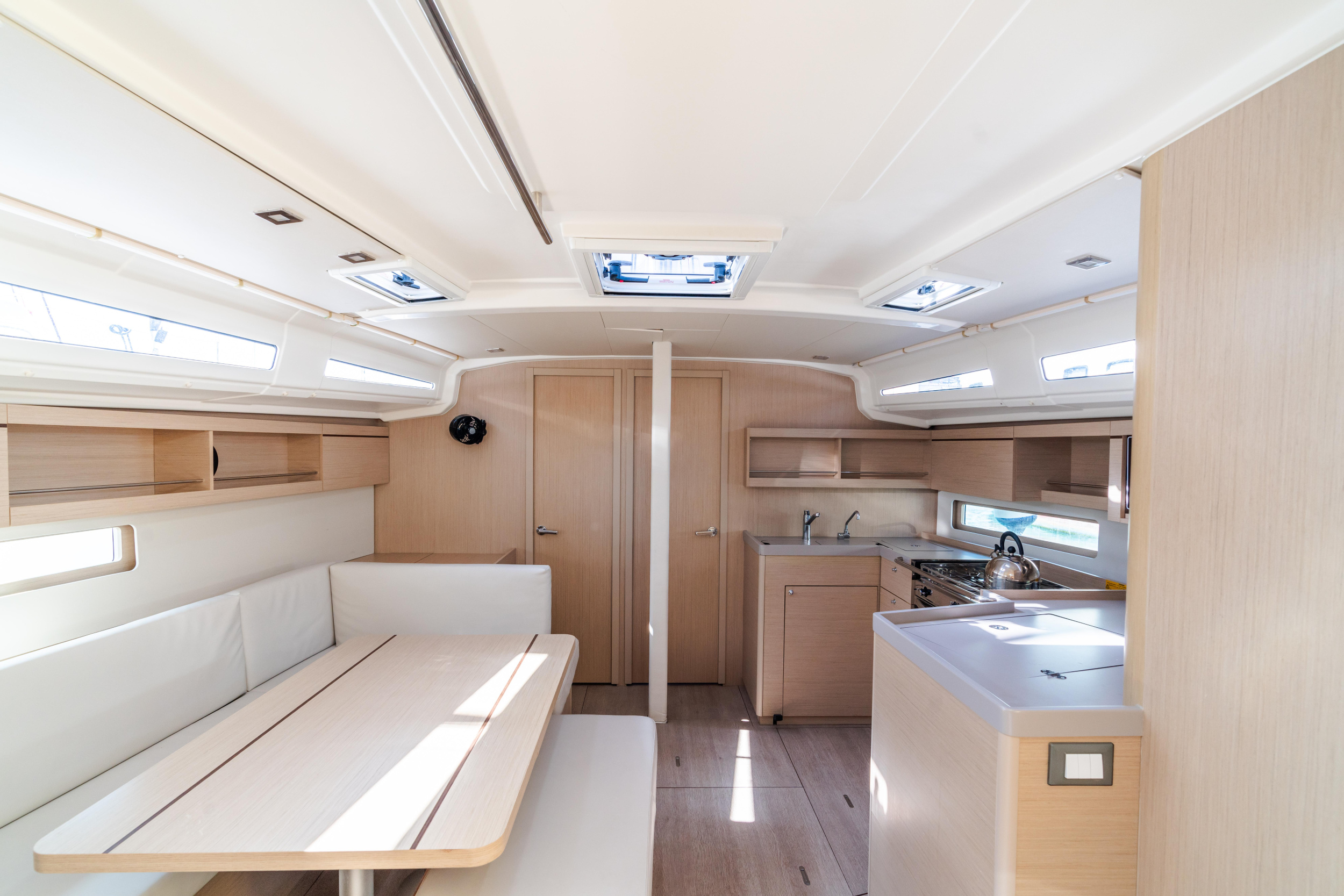Photo #13 - Oceanis 40.1 (Tecla - Comfort line) en Capo d'Orlando - 6372