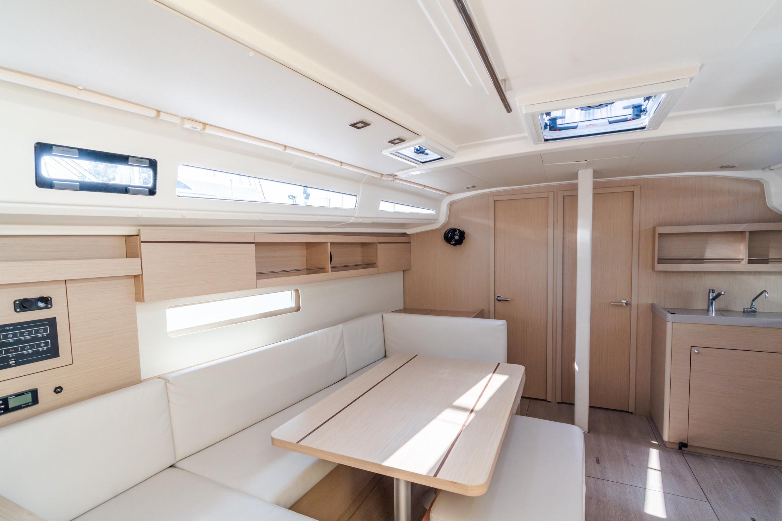 Photo #20 - Oceanis 40.1 (Tecla - Comfort line) en Capo d'Orlando - 6372