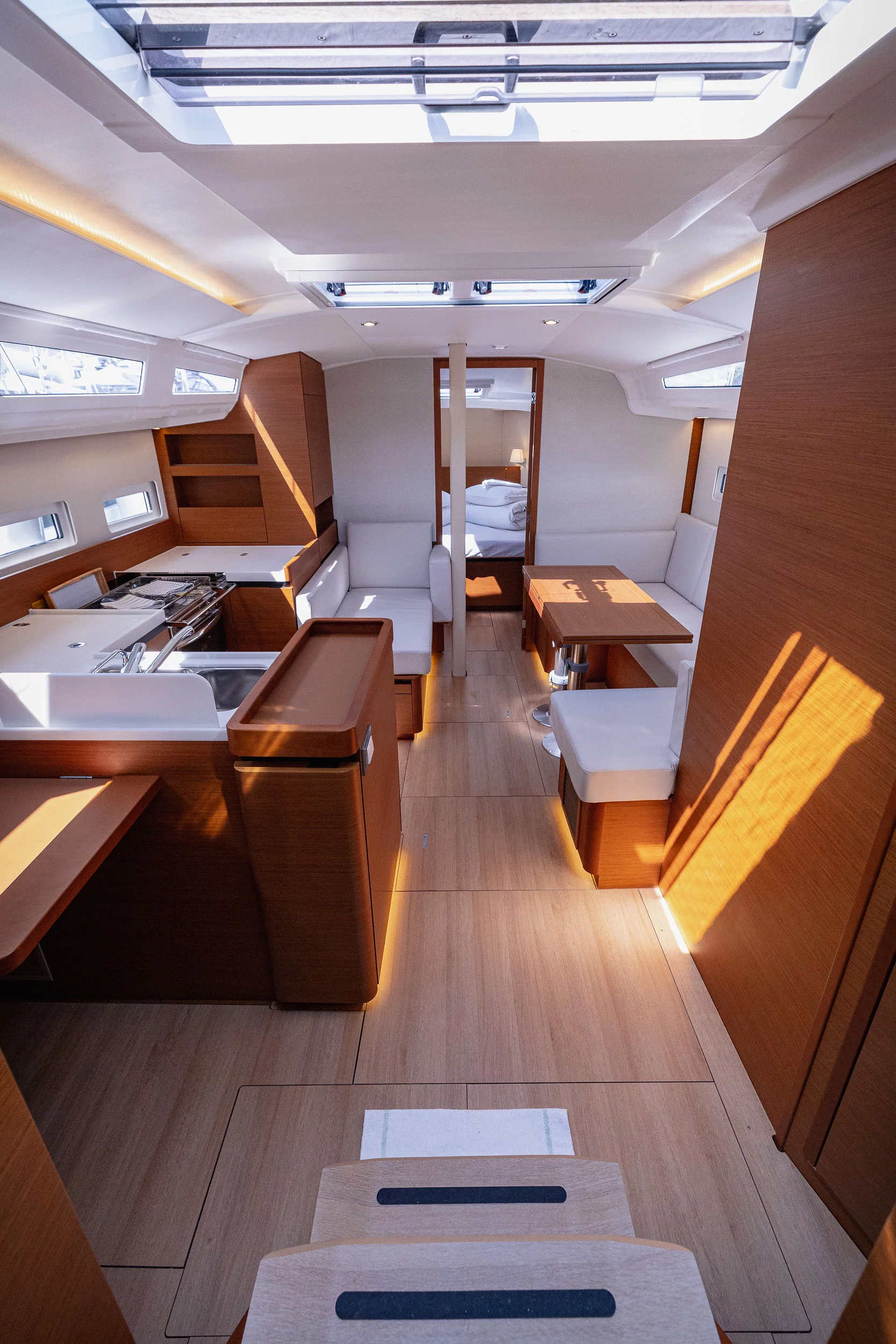 Sun Odyssey 410 (Purr)  - 18