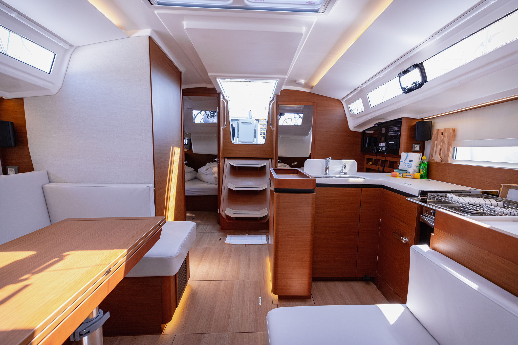 Photo #18 - Sun Odyssey 410 (Purr) in Kastela - 9923
