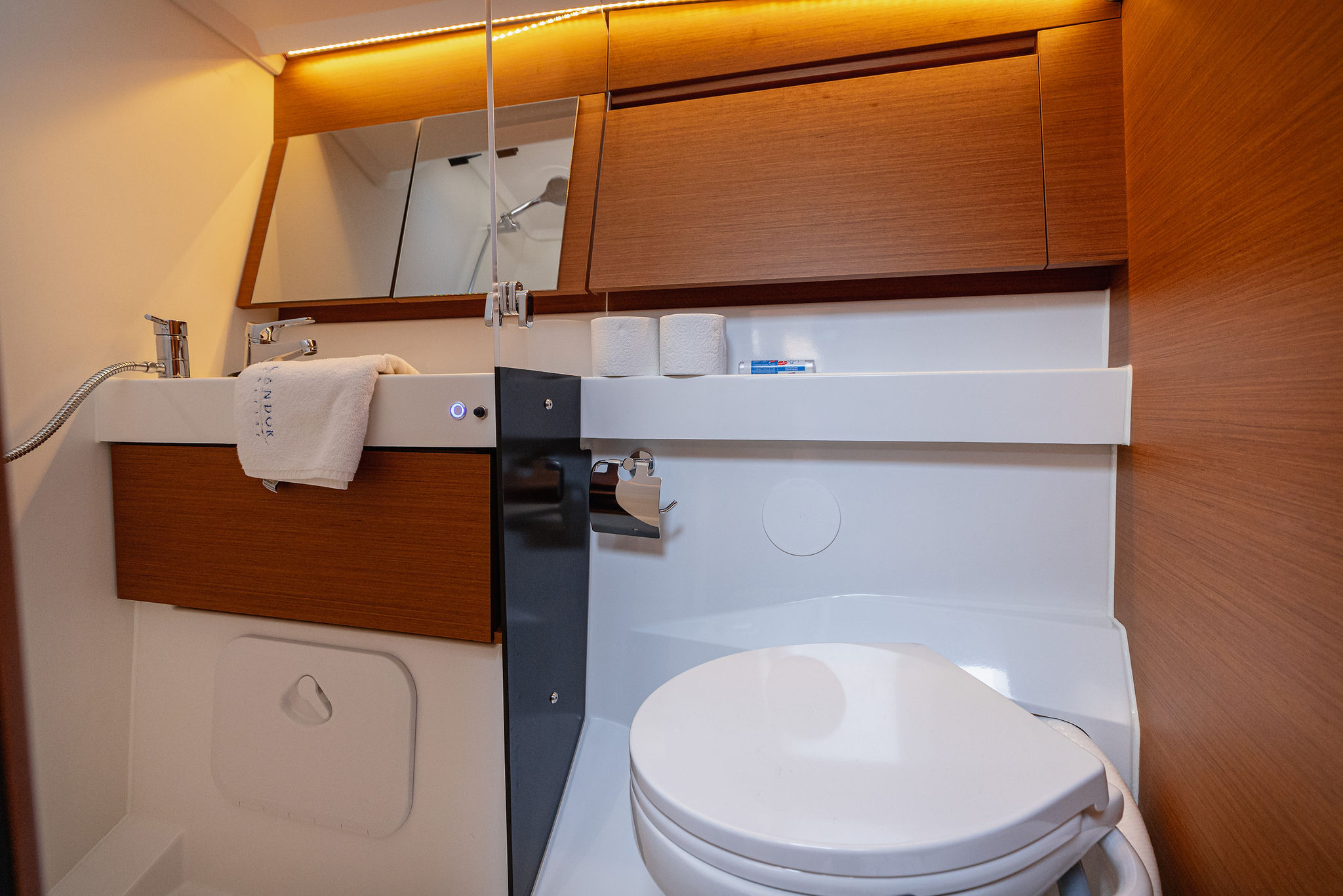 Photo #3 - Sun Odyssey 410 (Purr) in Kastela - 9923