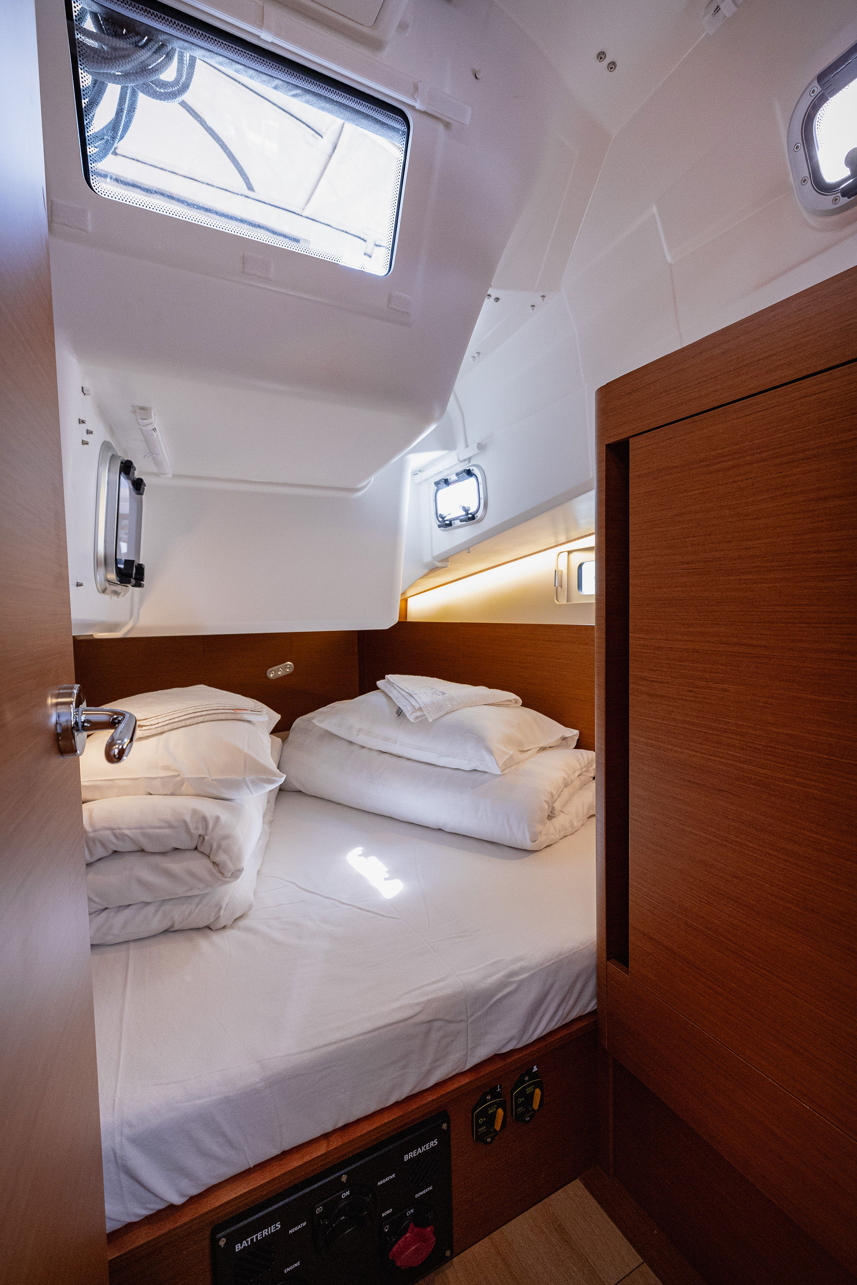 Photo #8 - Sun Odyssey 410 (Purr) in Kastela - 9923