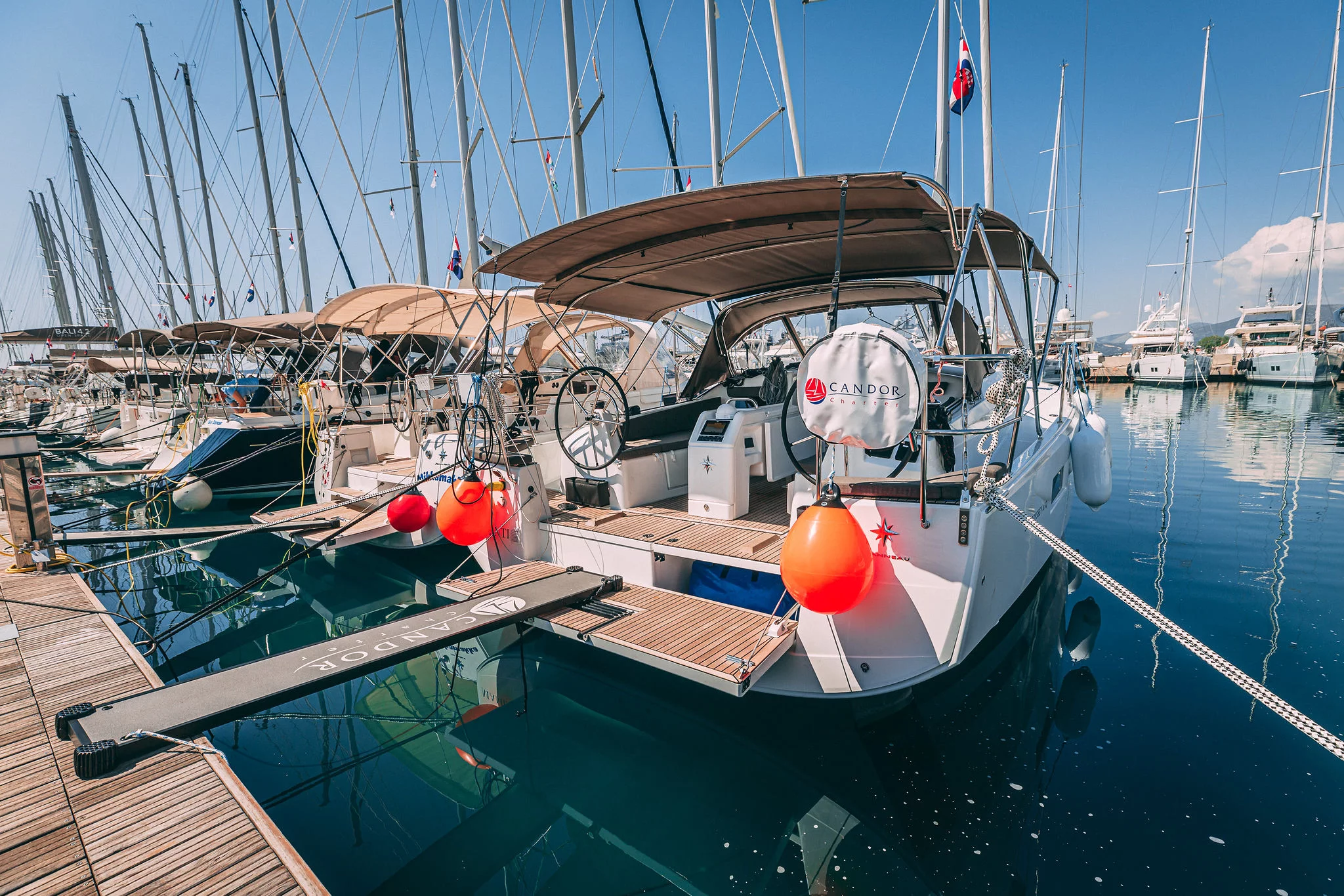 Sun Odyssey 410 (Purr)  - 29