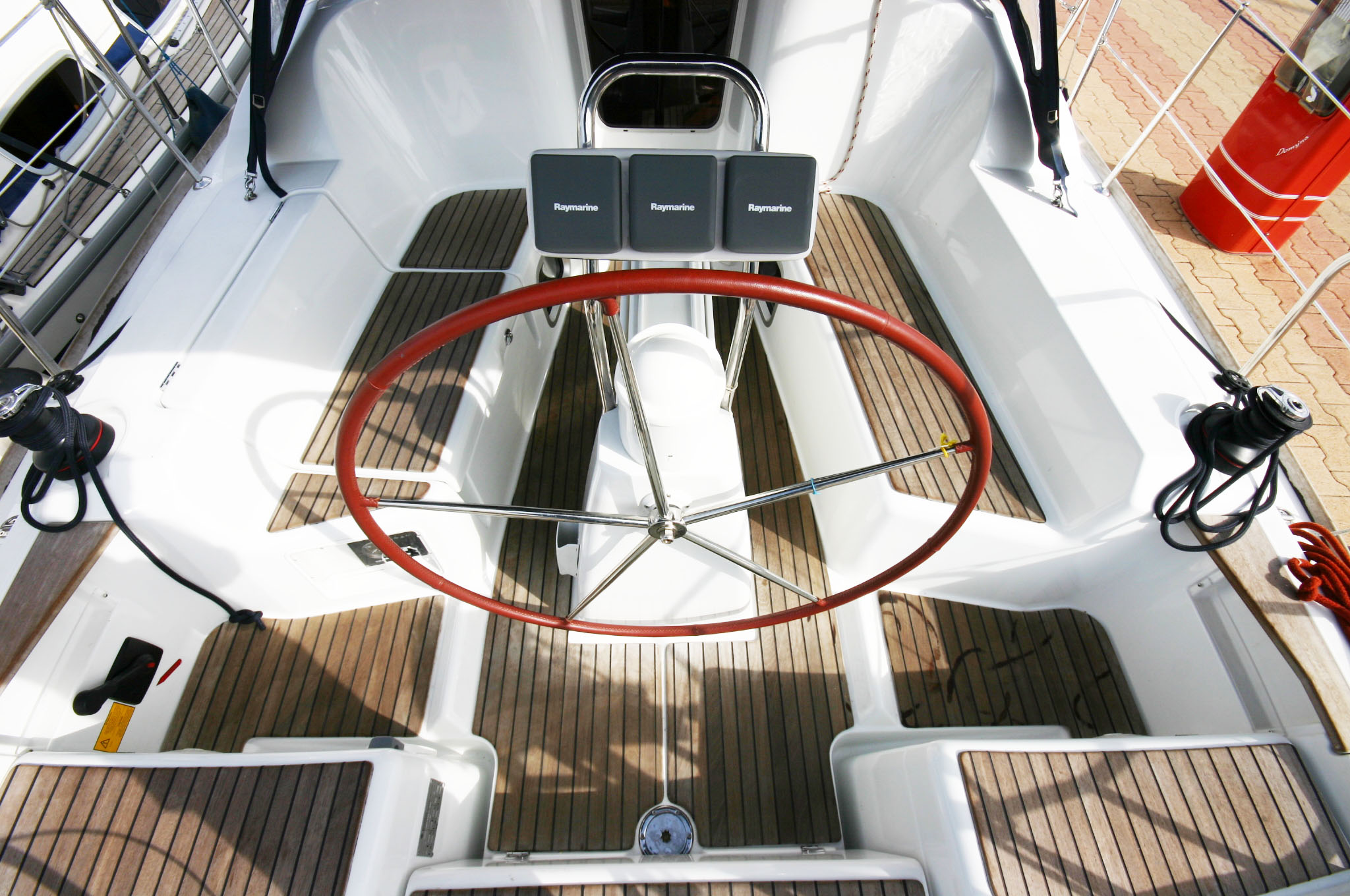 Photo #4 - Sun Odyssey 36i (Lyra) en Portisco - 8814