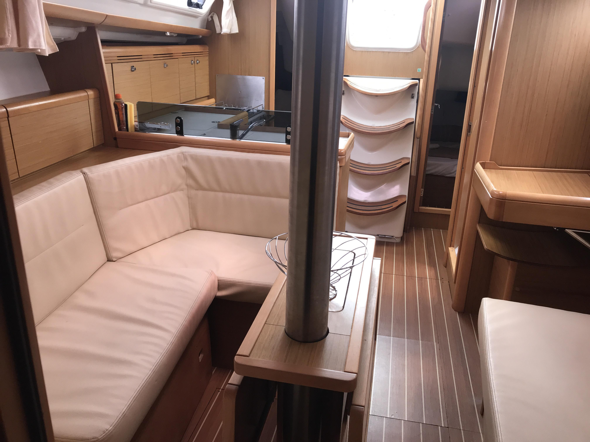 Photo #13 - Sun Odyssey 36i (Lyra) en Portisco - 8814