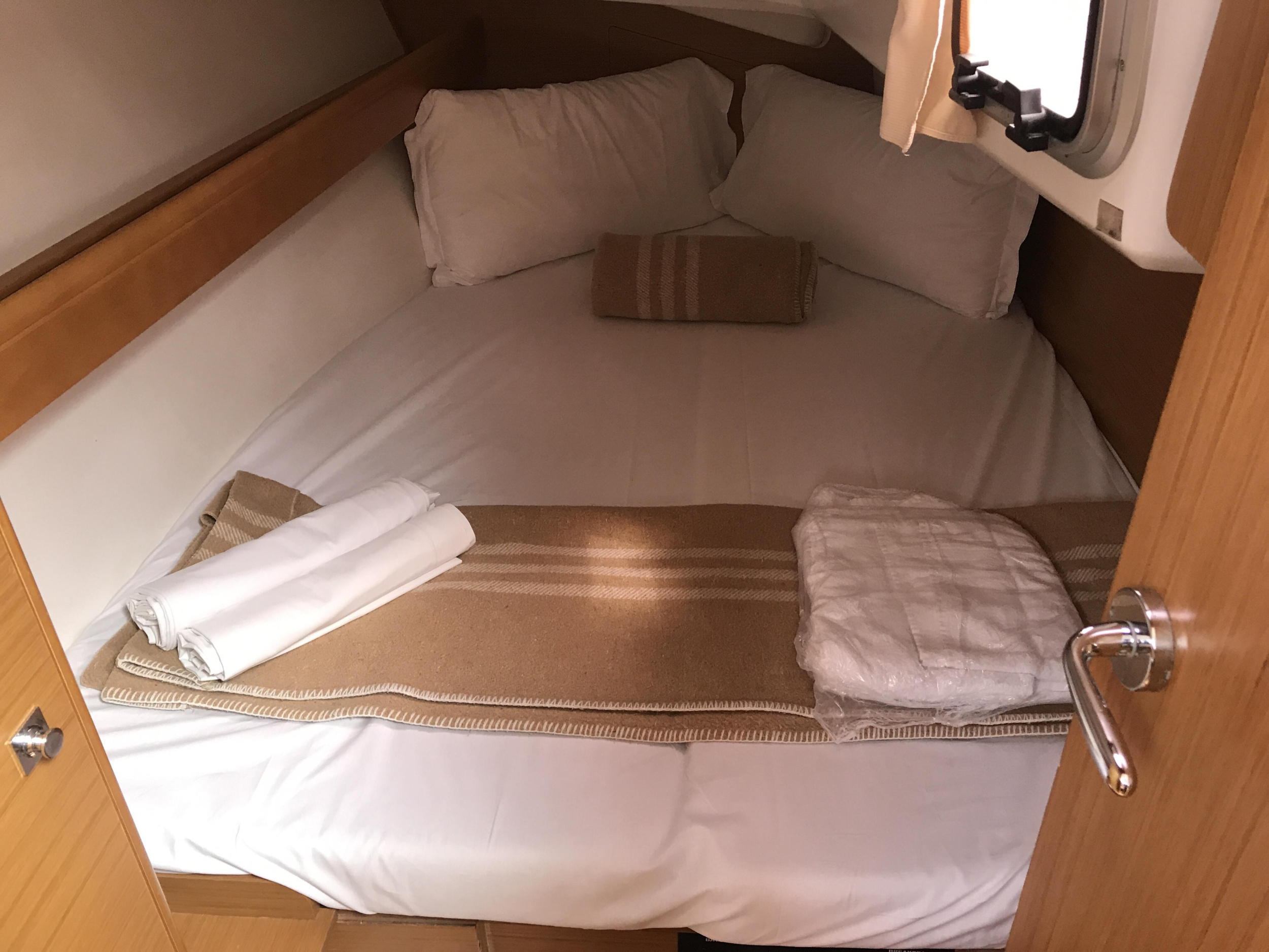Photo #10 - Sun Odyssey 36i (Lyra) en Portisco - 8814