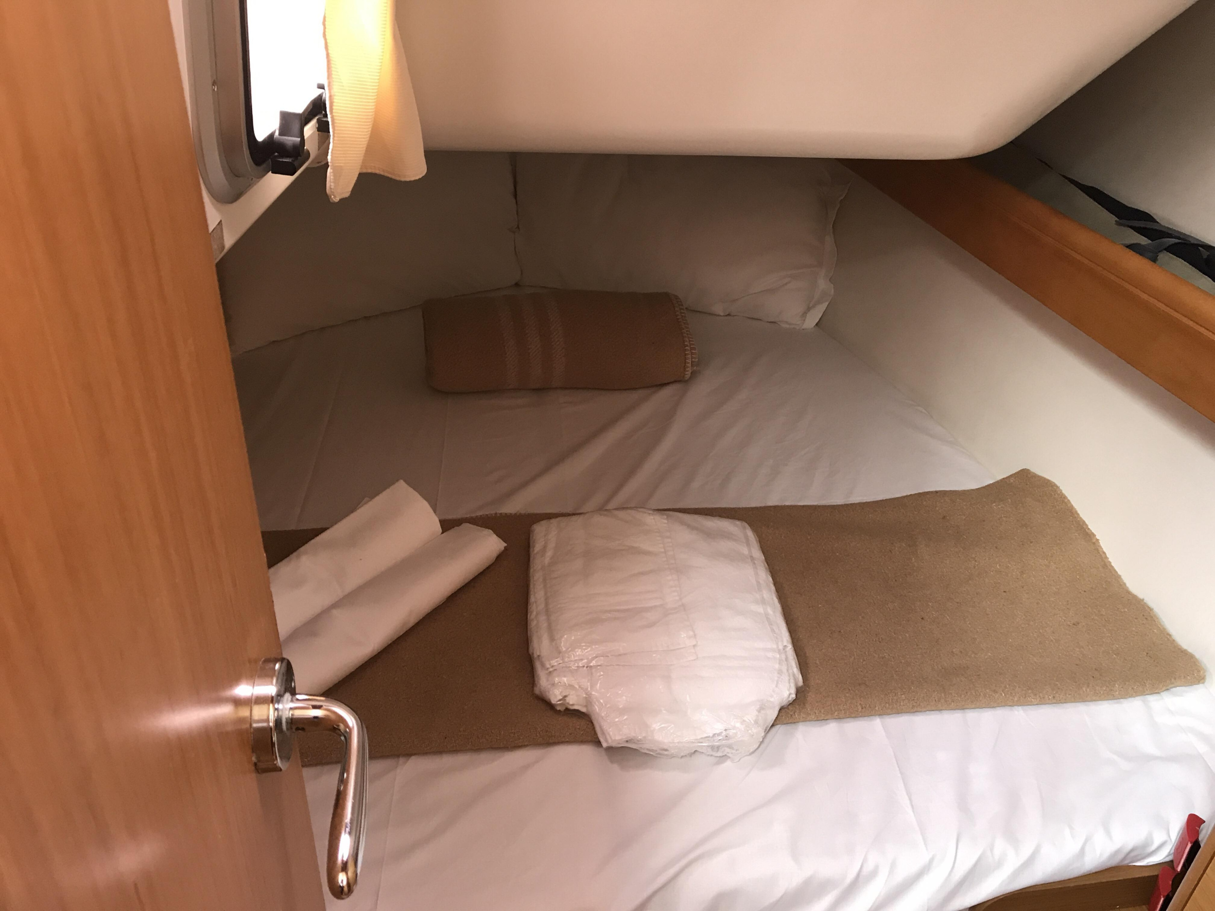 Photo #11 - Sun Odyssey 36i (Lyra) en Portisco - 8814