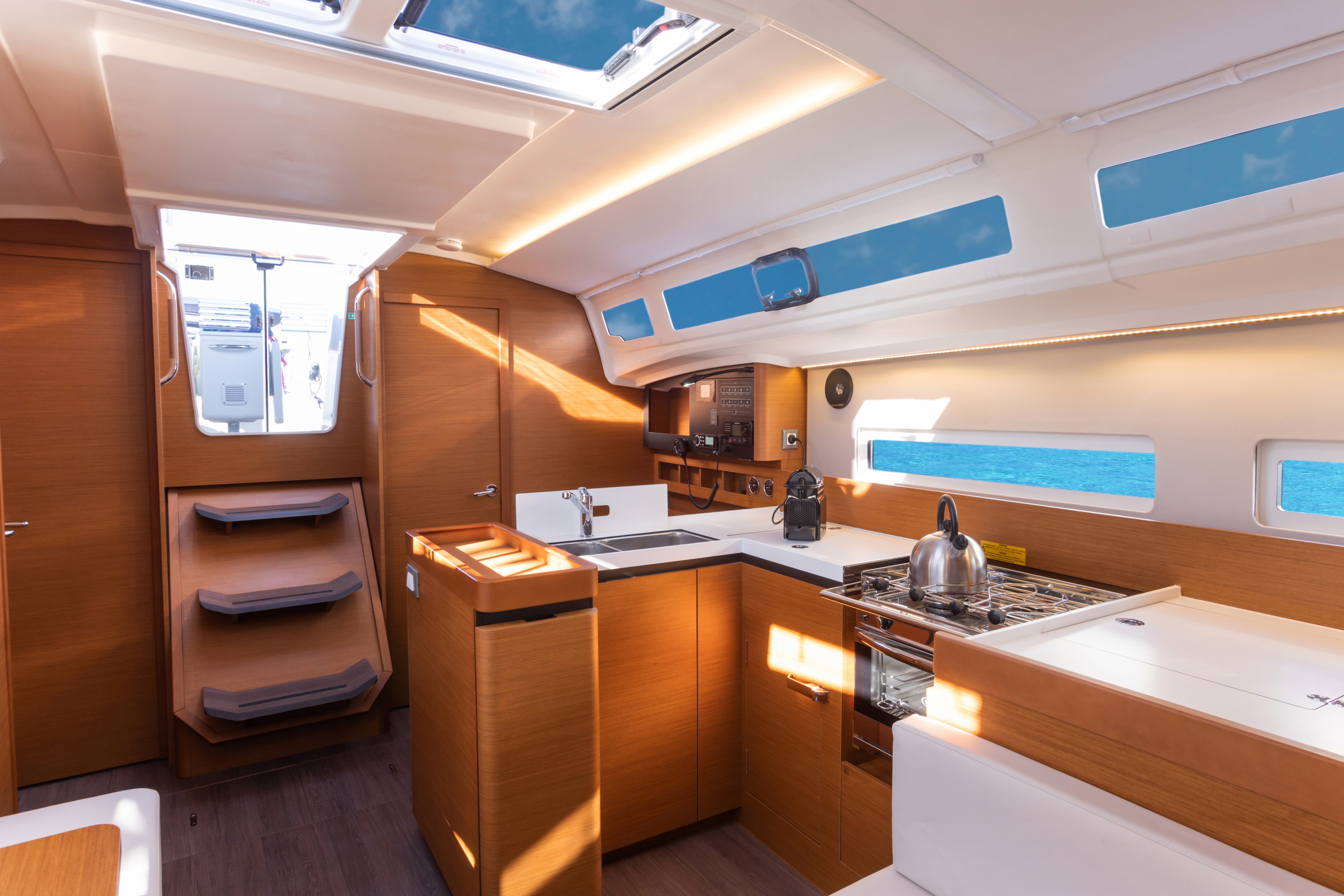 Photo #12 - Sun Odyssey 410 (Teti - Standard line) en Portorosa - 3795