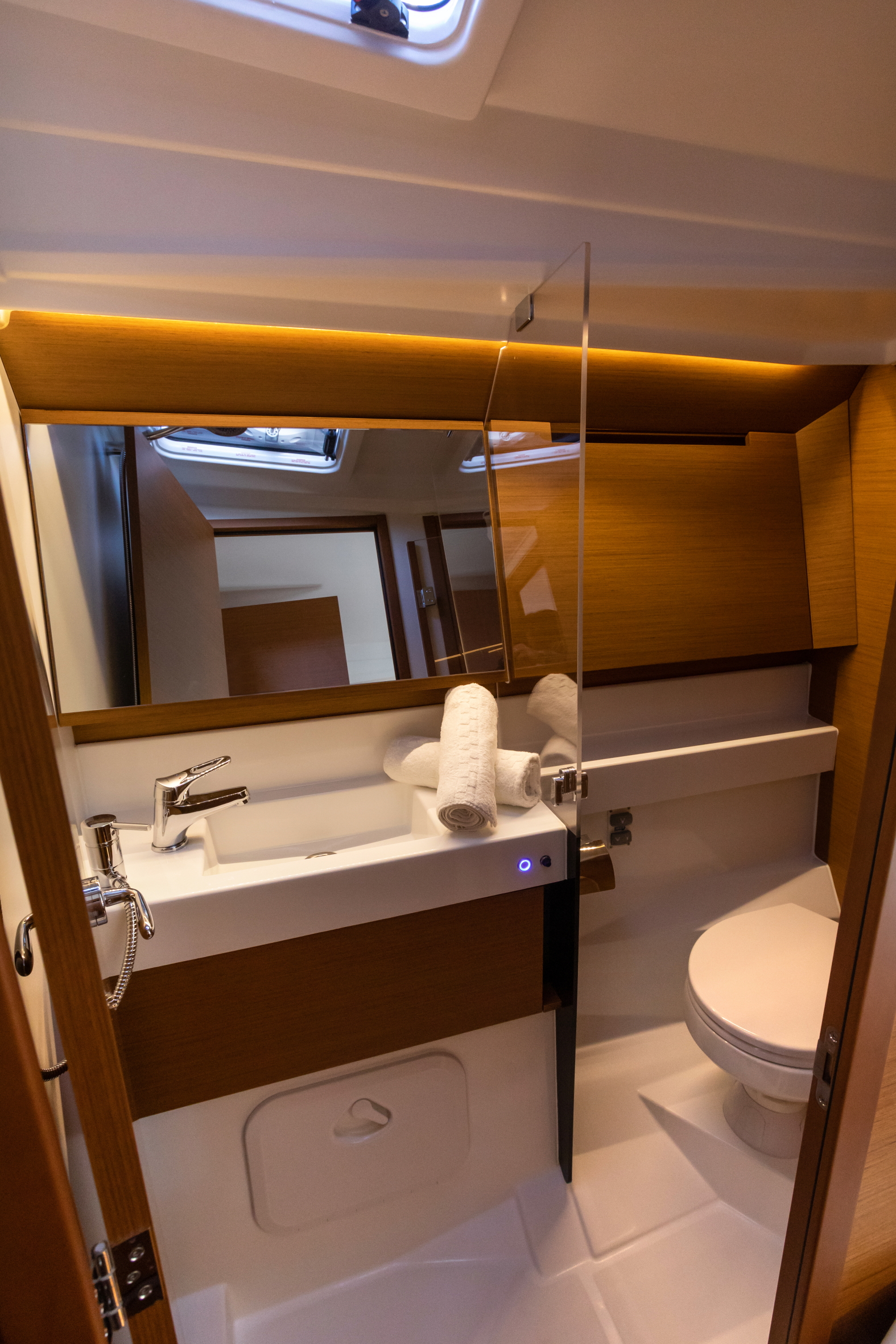 Photo #6 - Sun Odyssey 410 (Teti - Standard line) en Portorosa - 3795