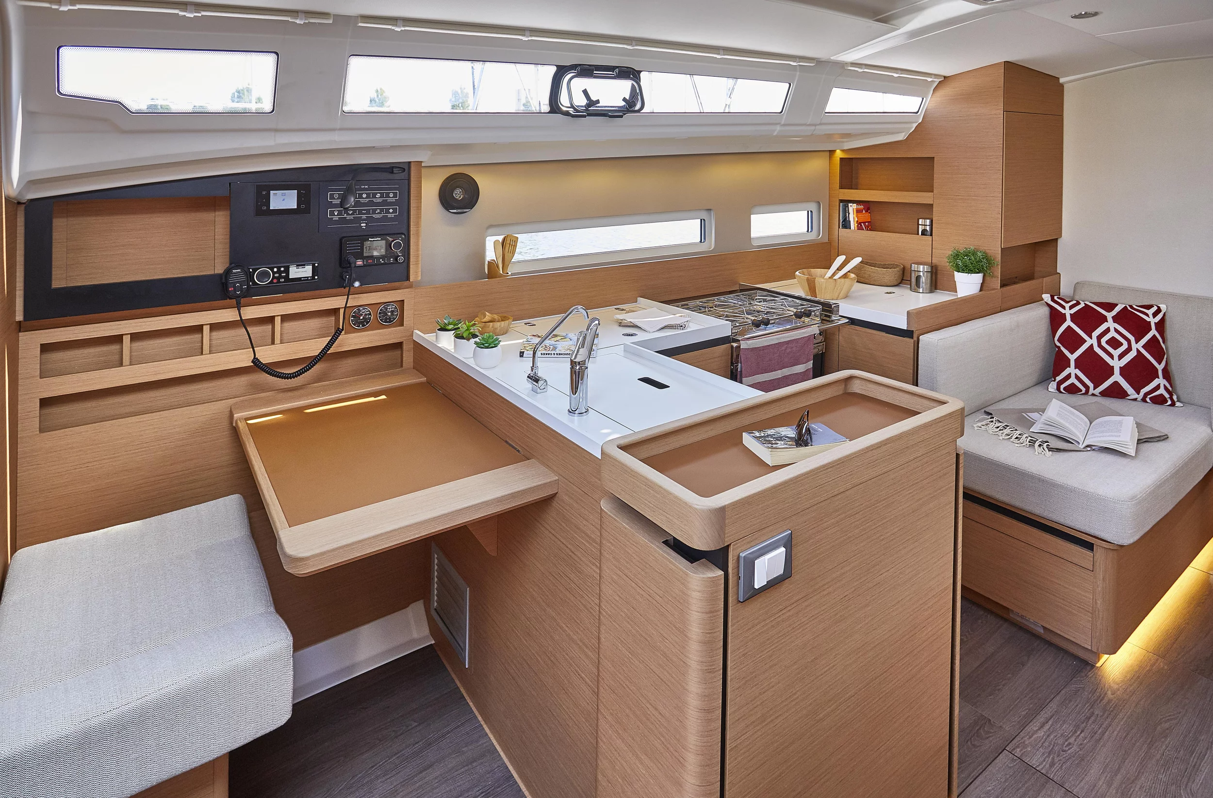 Sun Odyssey 410 (Sammy 1.0)  - 9