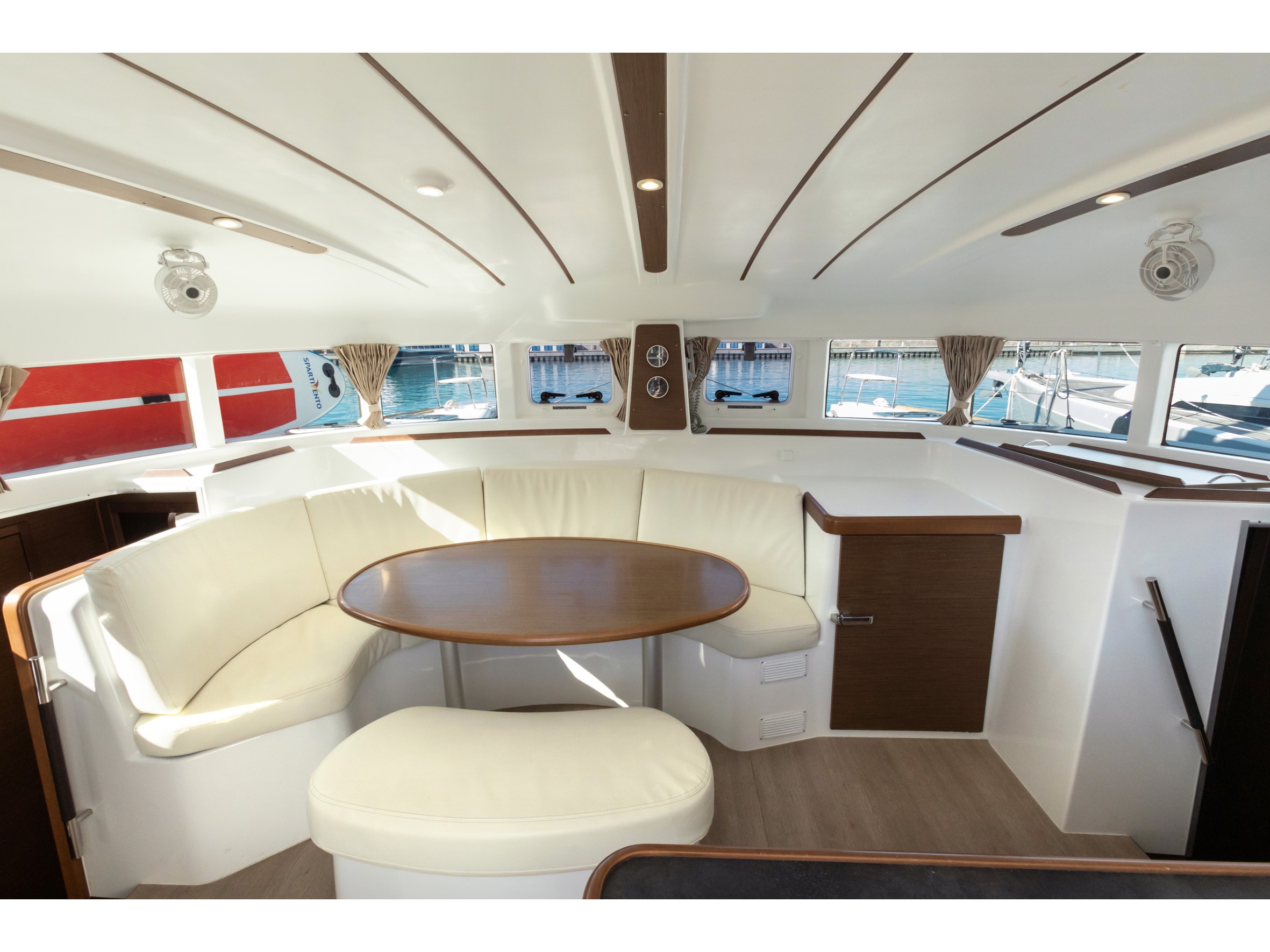 Photo #13 - Lagoon 380 S2 (Ploto - Standard line) in Portorosa - 23864