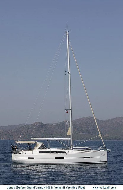 Dufour 410 GL (Jones) Sailing - 9