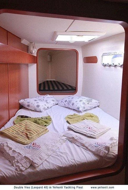 Leopard 40 (Double Vies) Starboard Front Cabin - 41