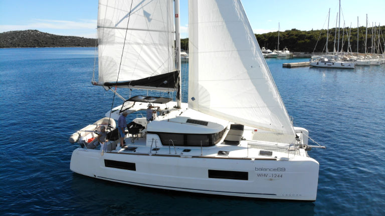 Photo #20 - Lagoon 40 (Balance 69) en Rogoznica - 9170
