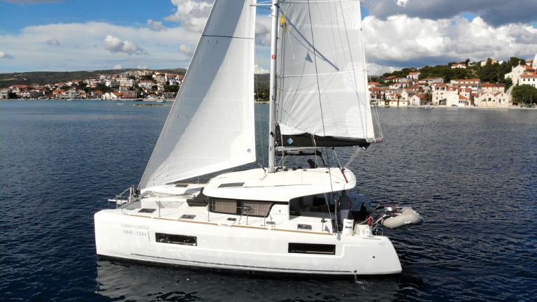 Photo #23 - Lagoon 40 (Balance 69) en Rogoznica - 9170