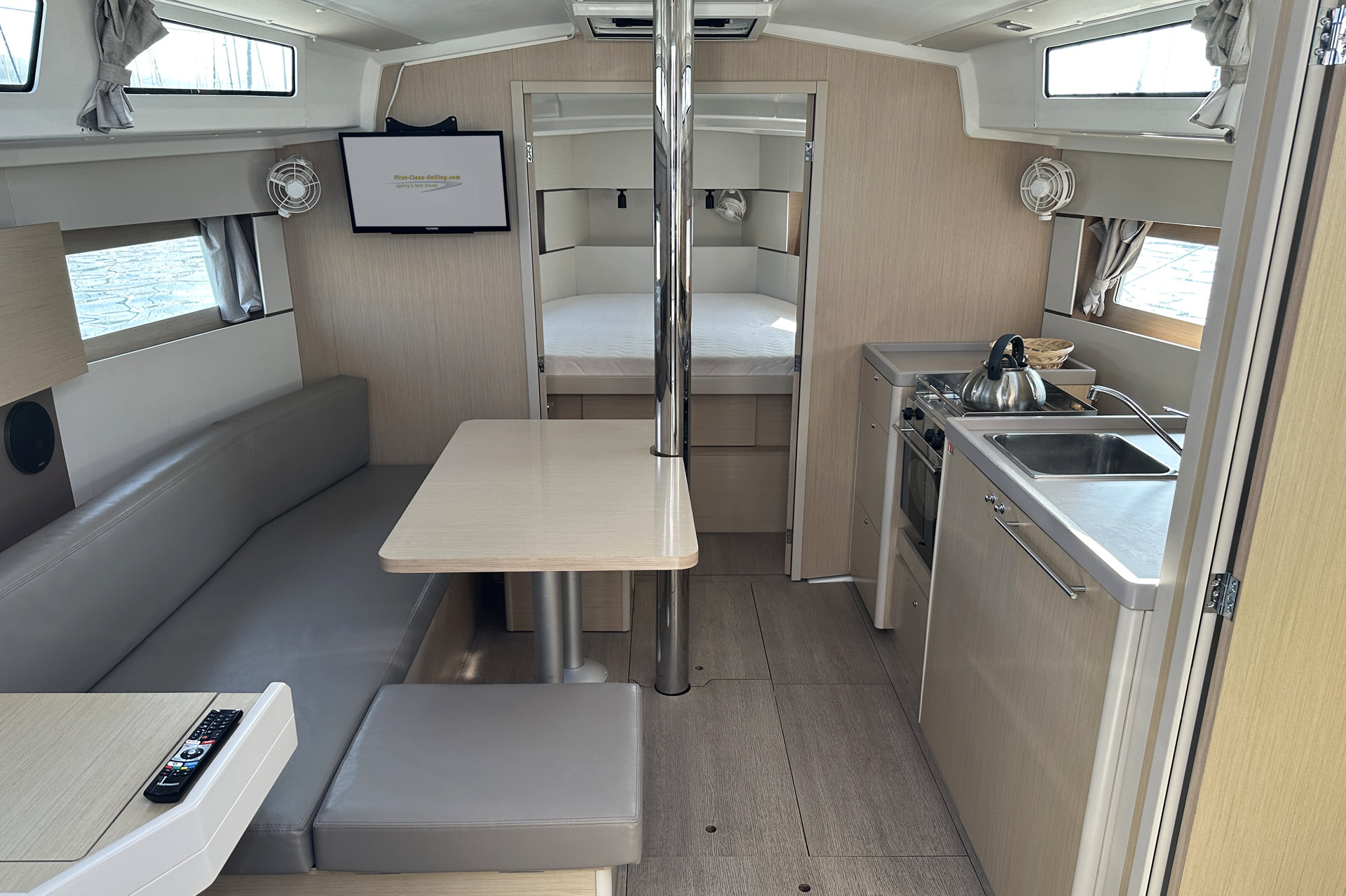 Photo #18 - Oceanis 38.1 7 Personen (Tena) en Krk - 17550