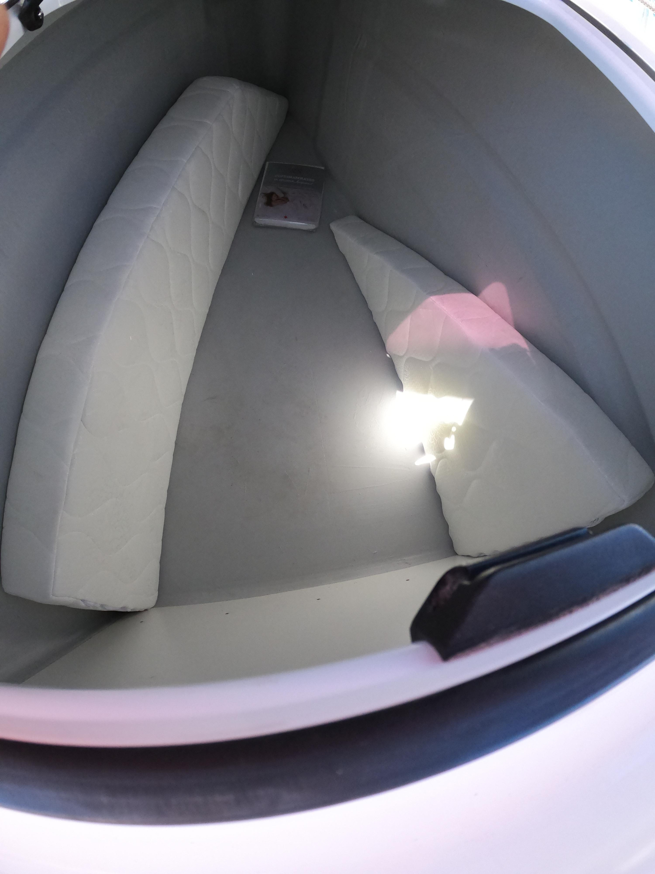 Photo #20 - Fountaine Pajot Astréa 42 (Wm-Ac in dinette-Gen-Sol.Pan) (Astrea) in Castellamare del Golfo - 12855