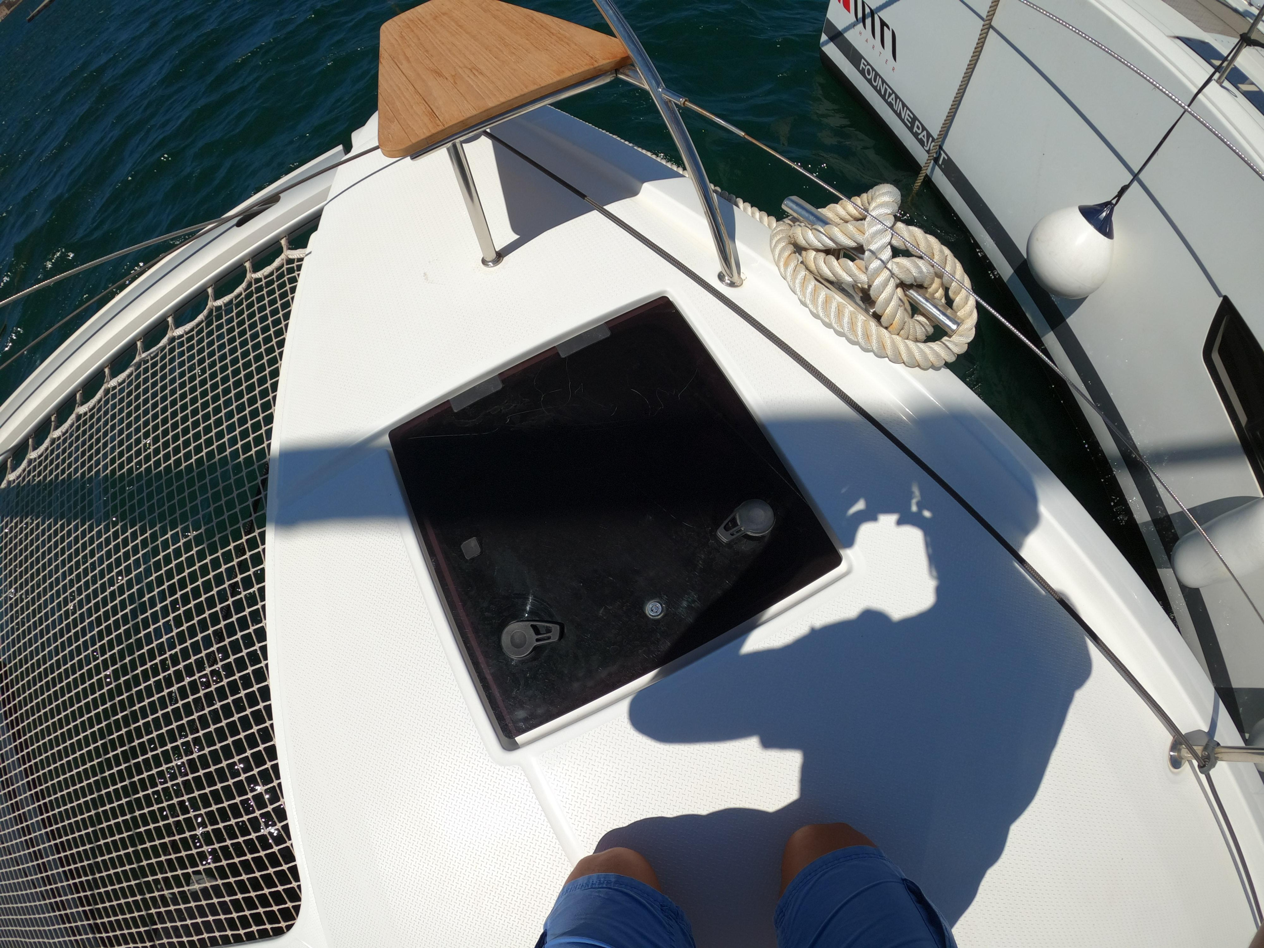 Photo #22 - Fountaine Pajot Astréa 42 (Wm-Ac in dinette-Gen-Sol.Pan) (Astrea) in Castellamare del Golfo - 12855