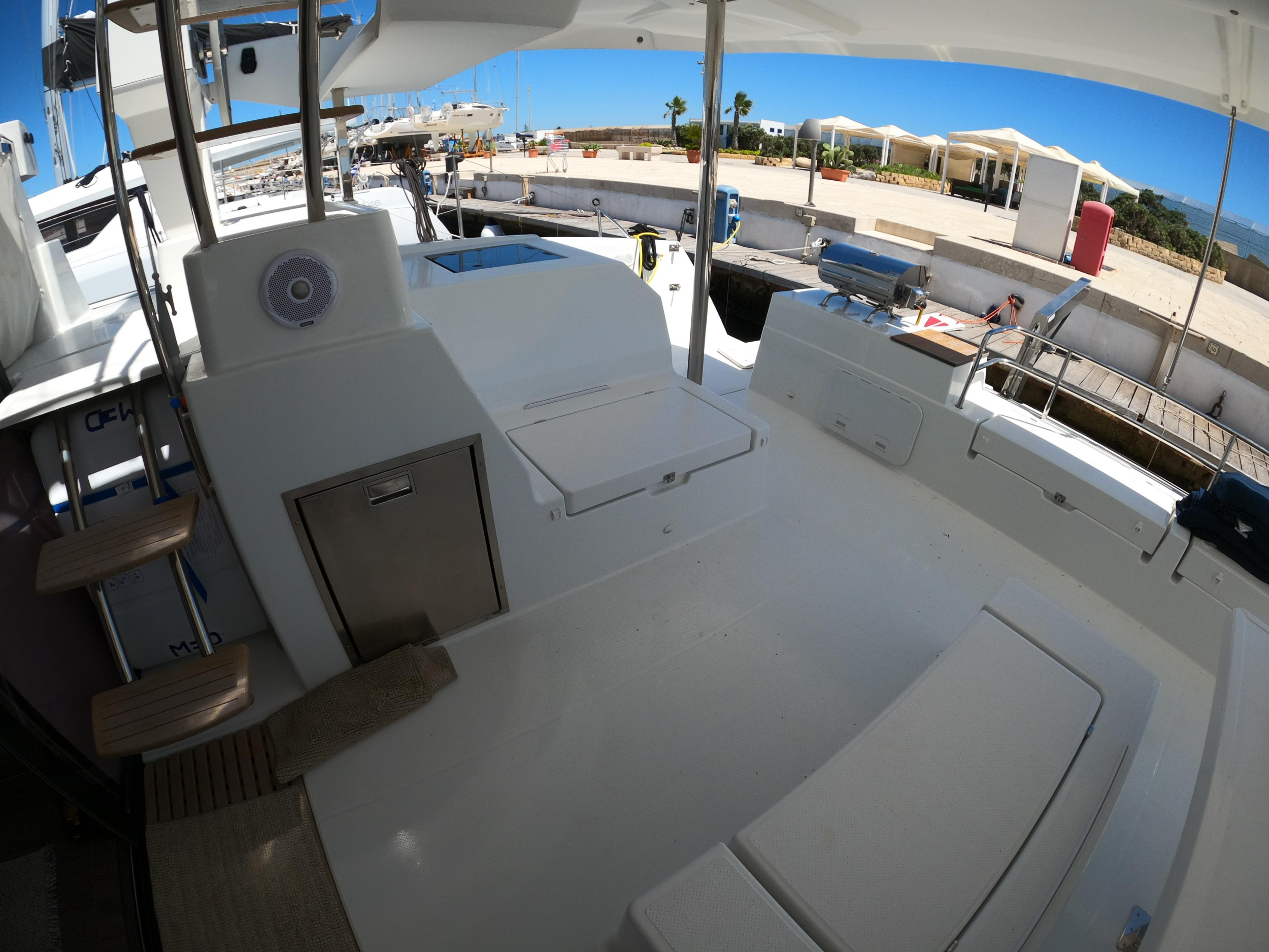 Photo #18 - Fountaine Pajot Saona 47 (Wm-AC-Gen-Sol.Pan) (Saona) in Castellamare del Golfo - 12854