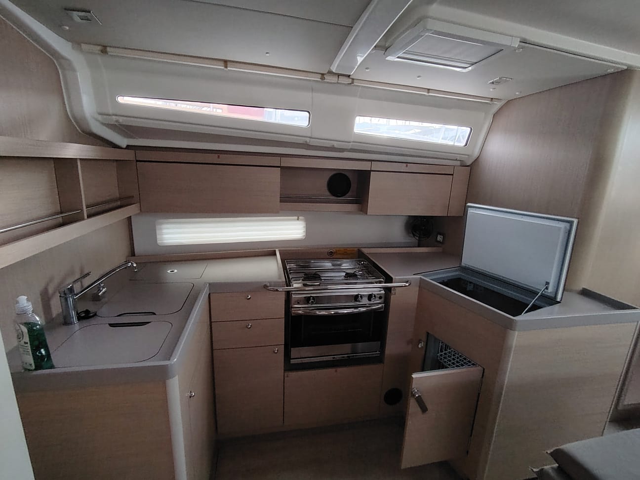 Photo #17 - Oceanis 40.1 (Elisa) en Krk - 16343