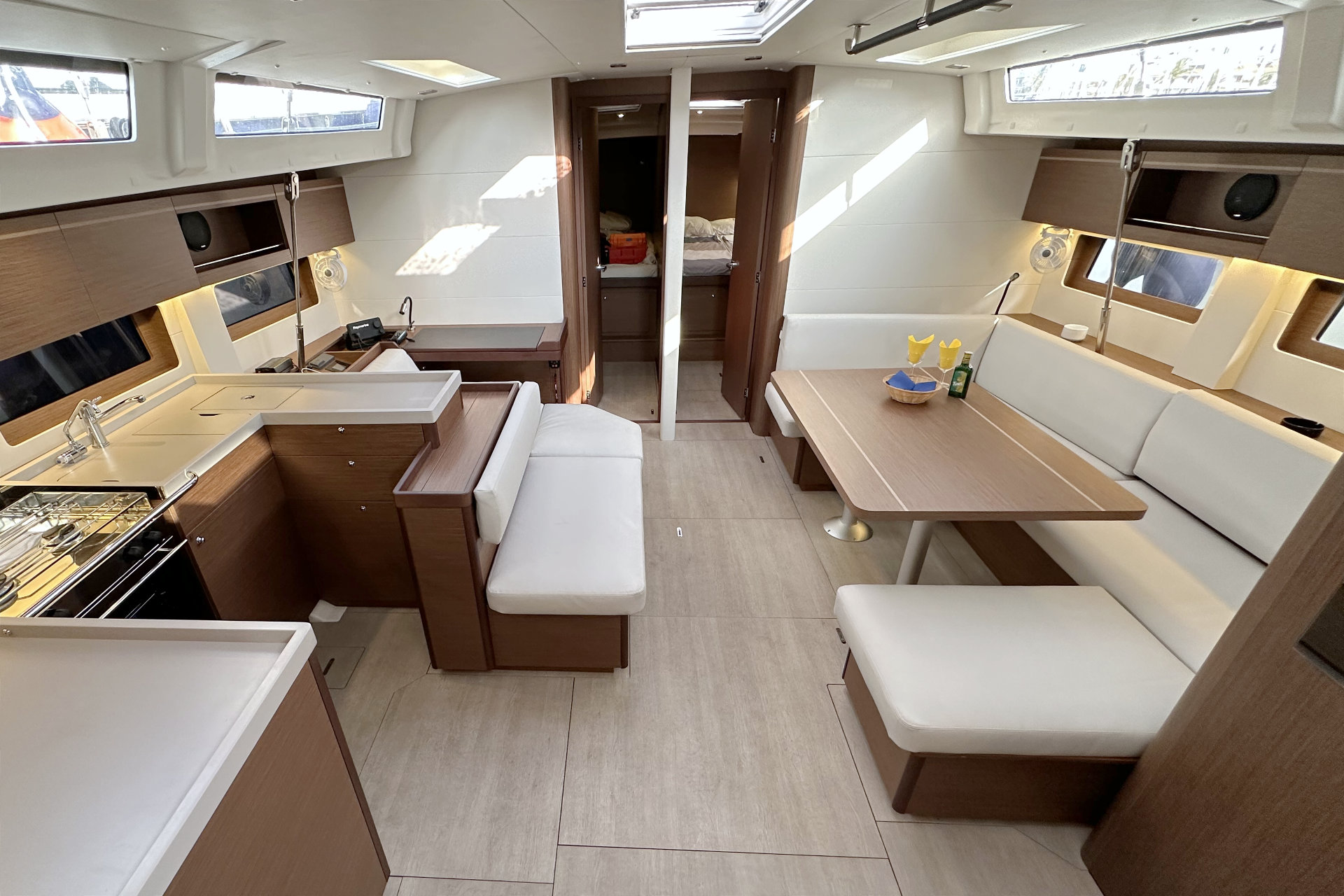 Photo #8 - Oceanis 51.1 (Flipper) in Palma - 8487