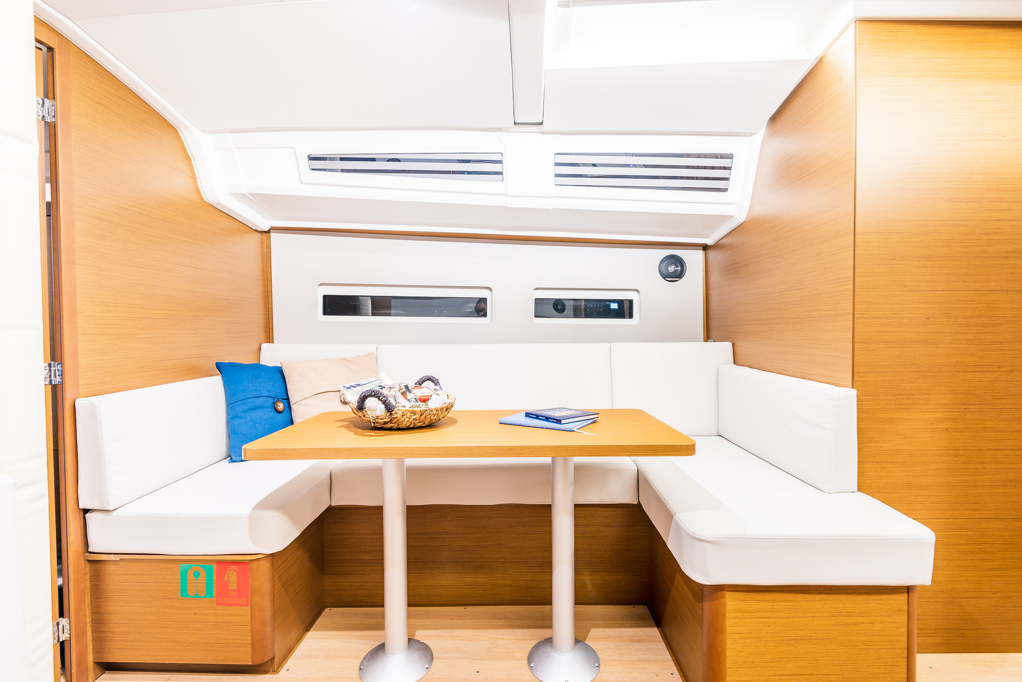 Photo #23 - Sun Odyssey 410 (Emotion) en Lefkada - 8895