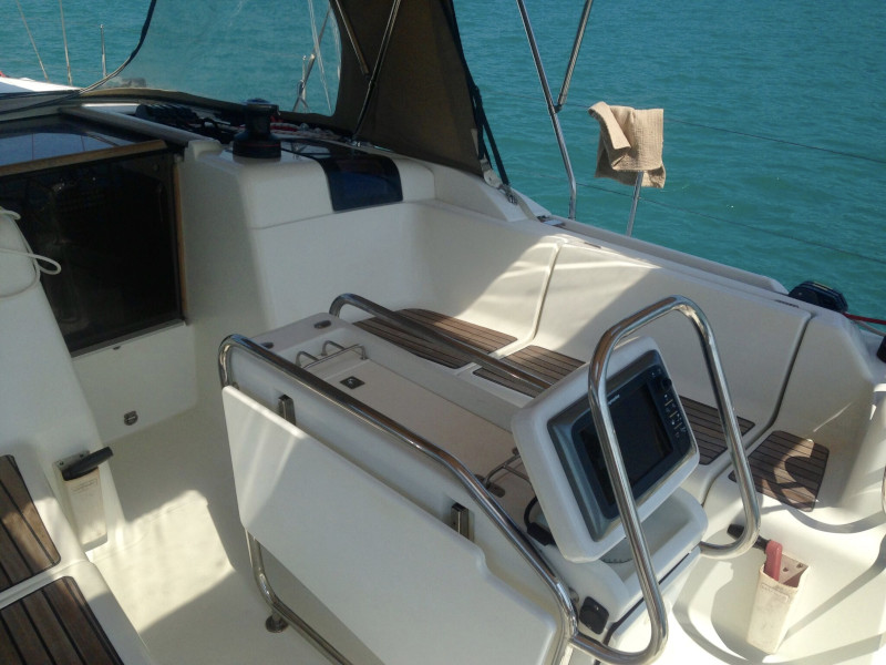 Photo #6 - Jeanneau Sun Odyssey 409 (T-Punch) in Koh chang - 10395