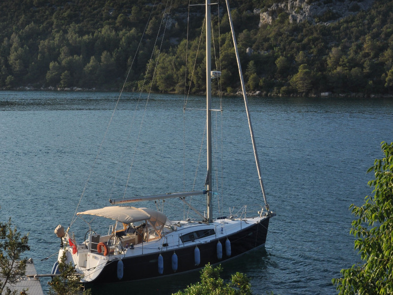 Photo #6 - Oceanis 40 (Sapphire) in Athen - 10394