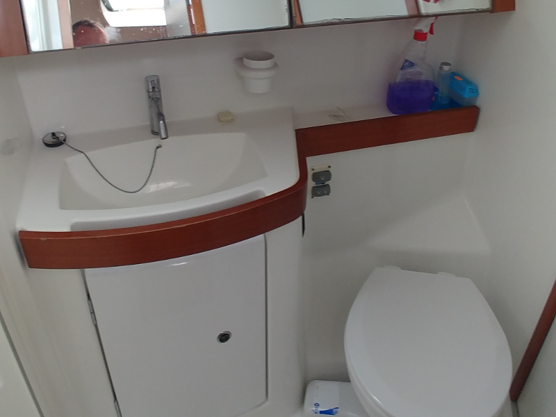 Photo #5 - Oceanis 40 (Sapphire) in Athen - 10394