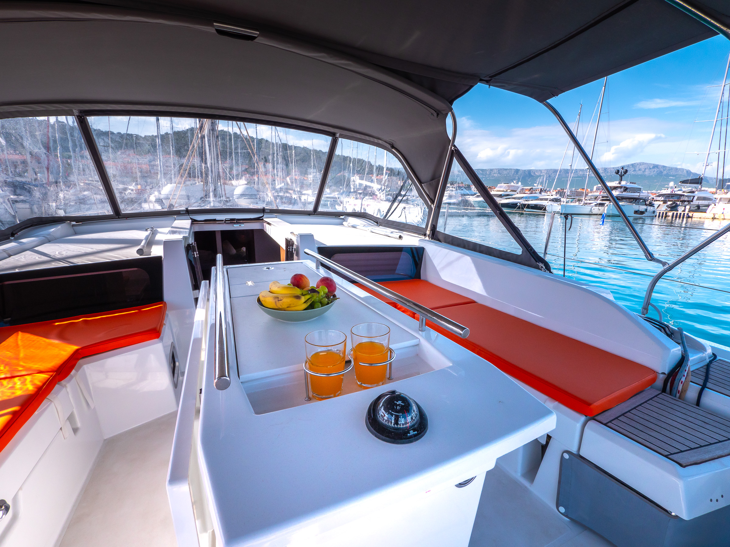 Photo #29 - Oceanis 46.1 (AMORINO) en Split - 10302
