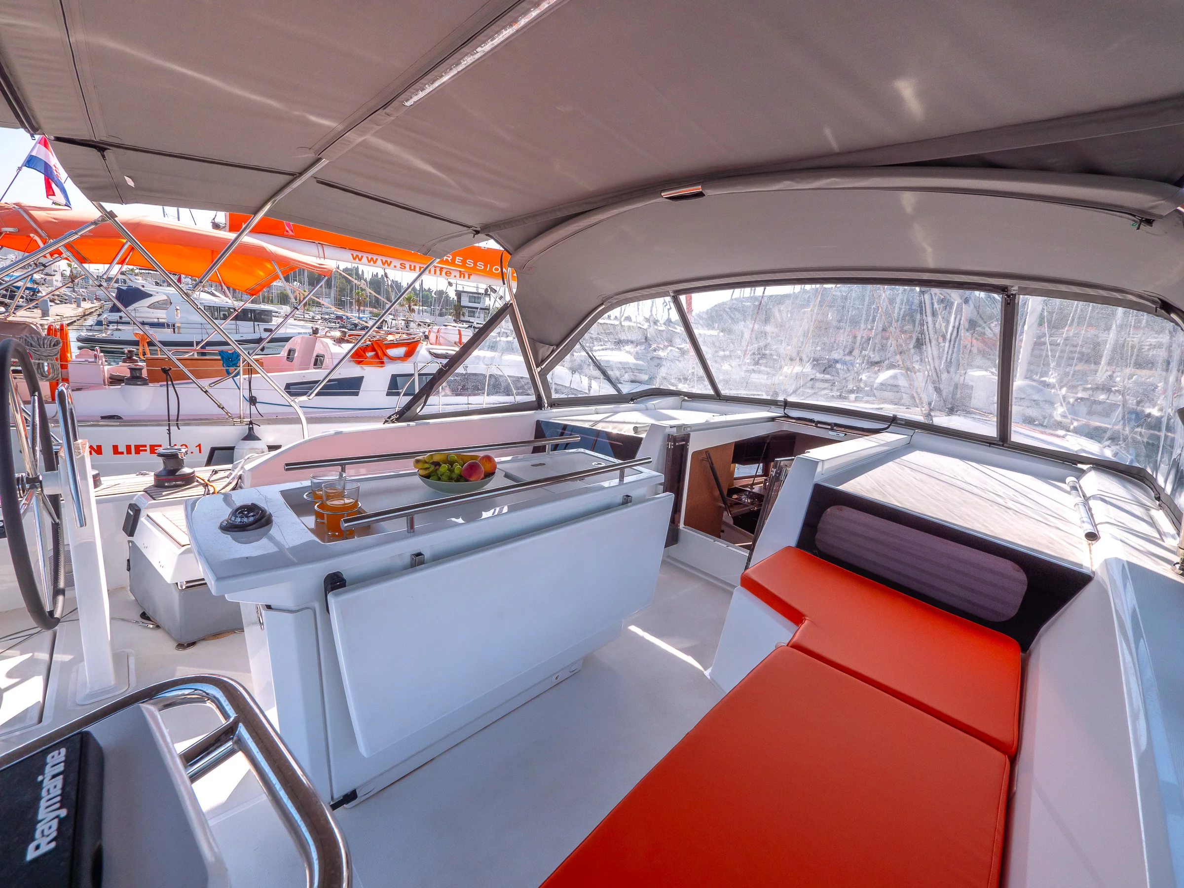 Oceanis 46.1 (AMORINO)  - 3