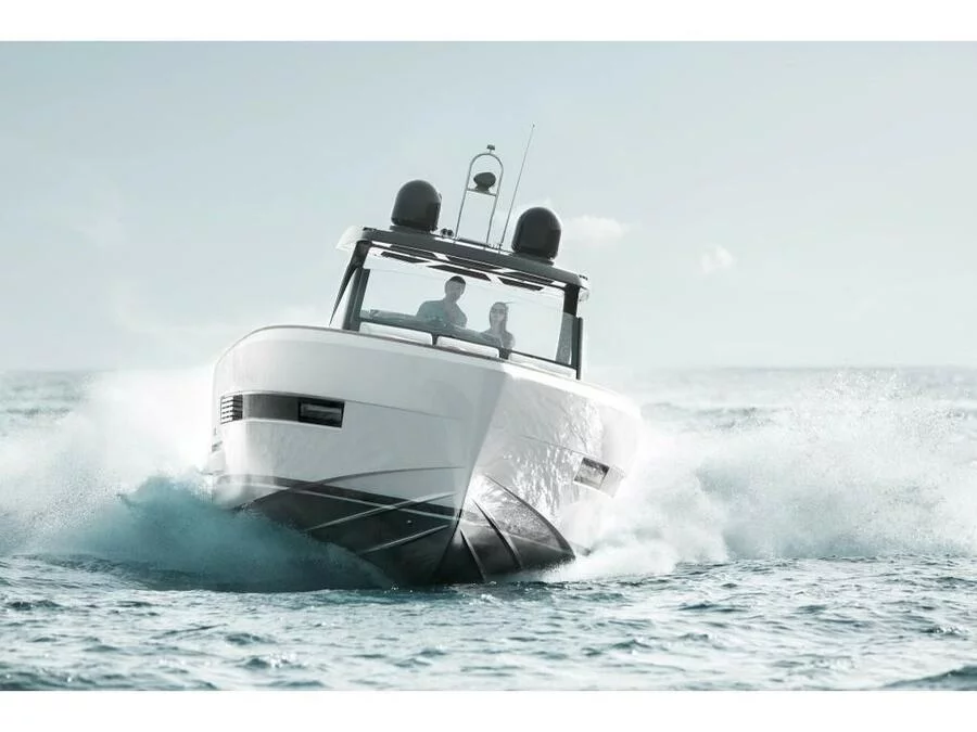 Fjord 44 Open (MEDCAT68 Available for daily charter only - From 10:00 to 20:00 - 0 night) Main image - 0