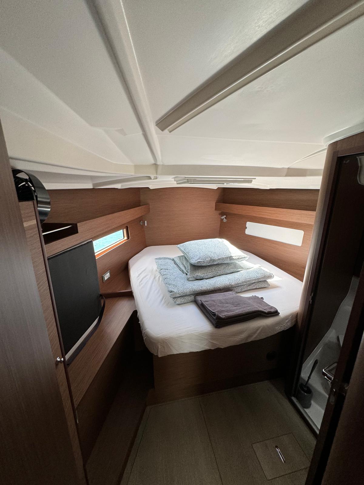Photo #11 - Oceanis 40.1 (Magic) in Biograd - 9728