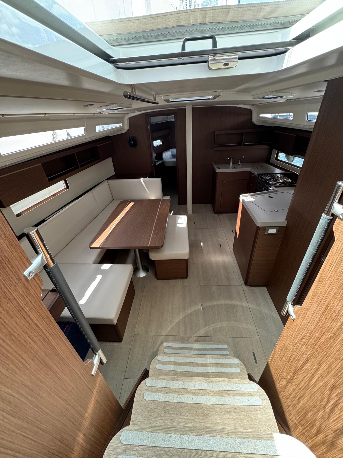 Photo #4 - Oceanis 40.1 (Magic) in Biograd - 9728