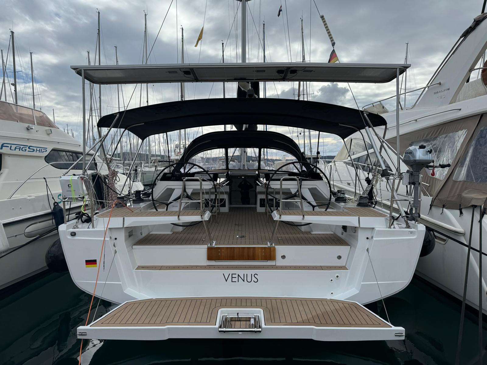 Photo #4 - Hanse 460 3 Kabinen (Venus) in Biograd - 9752