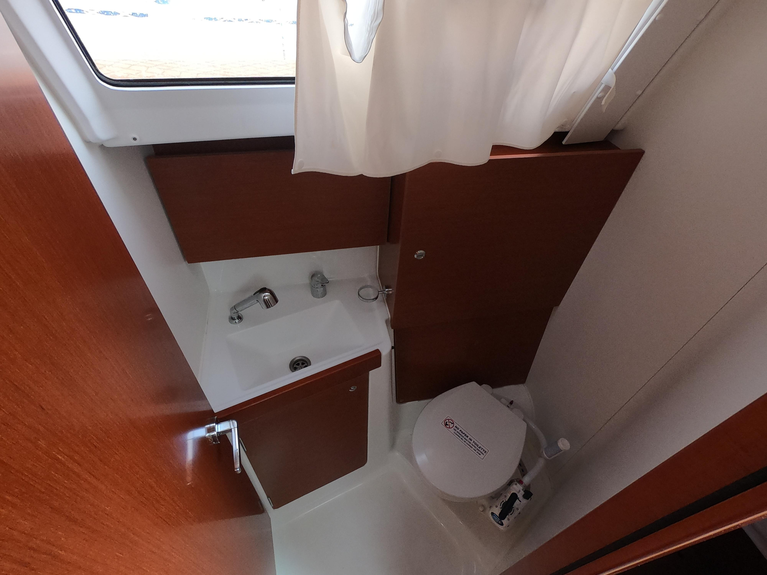 Photo #10 - Oceanis 35.1 (Abeona) in Krk - 8357