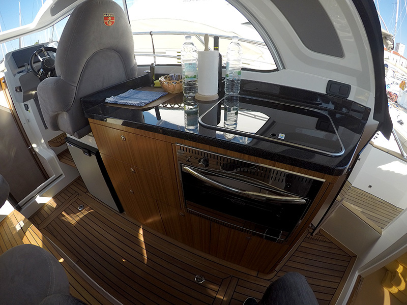 Photo #20 - Marex 320 ACC (Aurora) in Sibenik - 5339