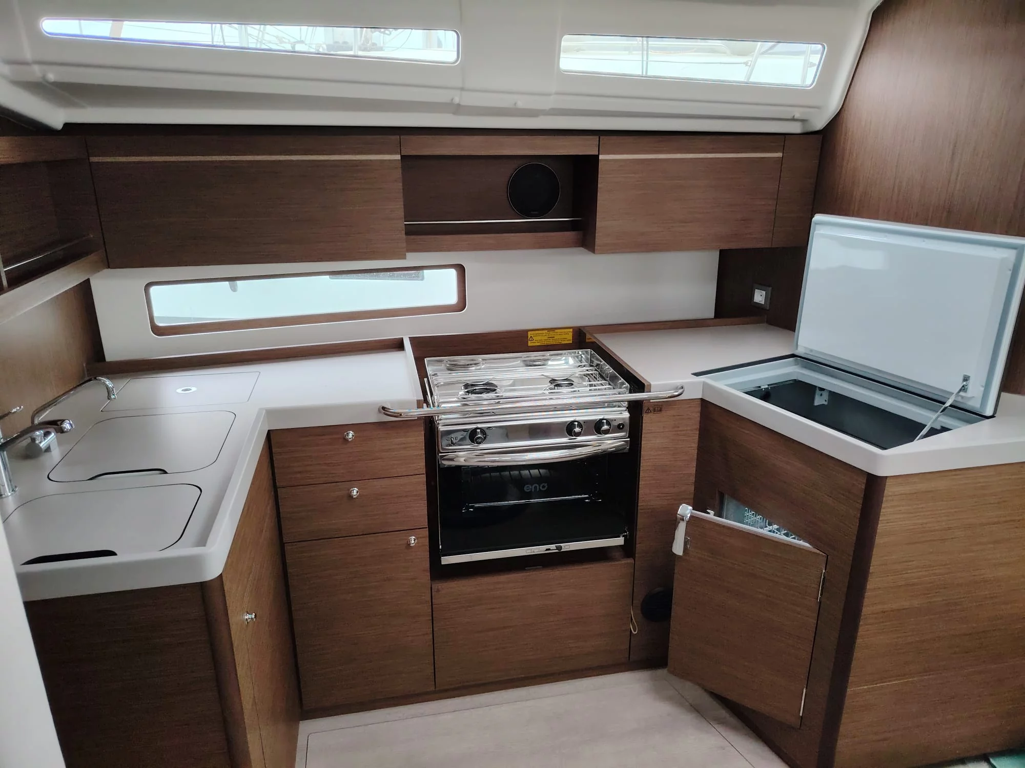 Oceanis 40.1 (Hannah)  - 5