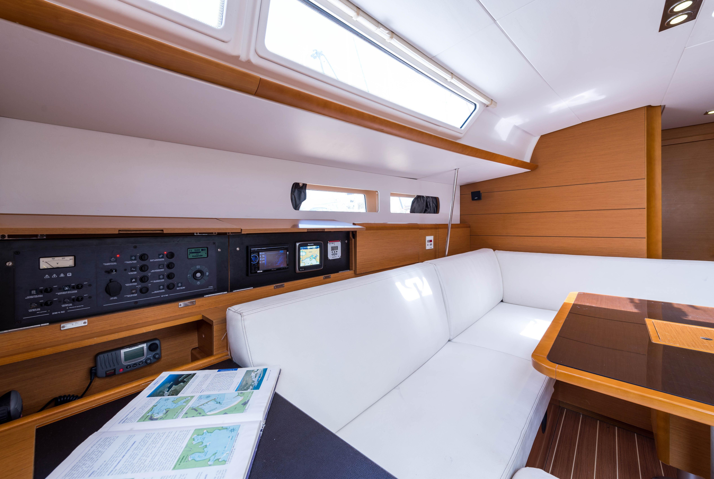 Photo #9 - Jeanneau Sun Odyssey 469 (Vega) in Lefkada - 6027