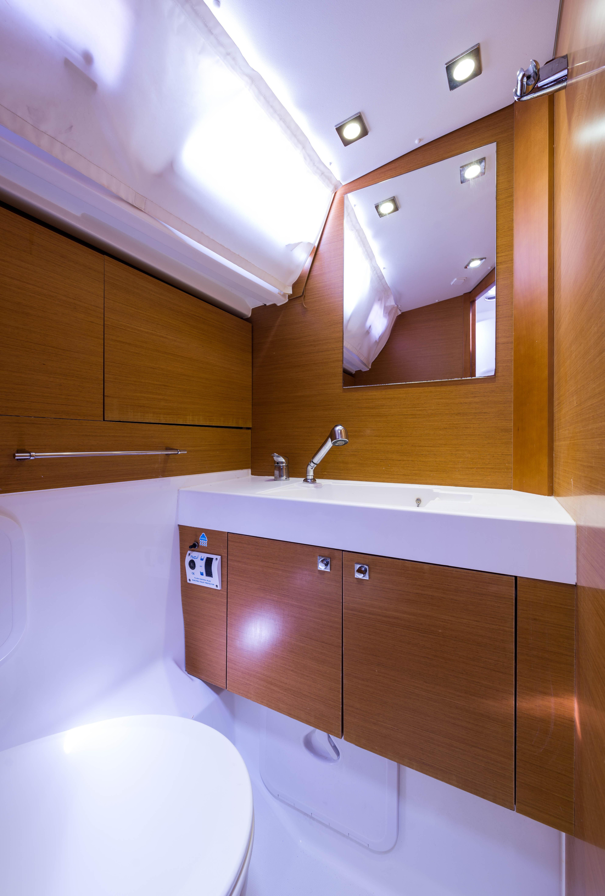 Photo #8 - Jeanneau Sun Odyssey 469 (Vega) in Lefkada - 6027