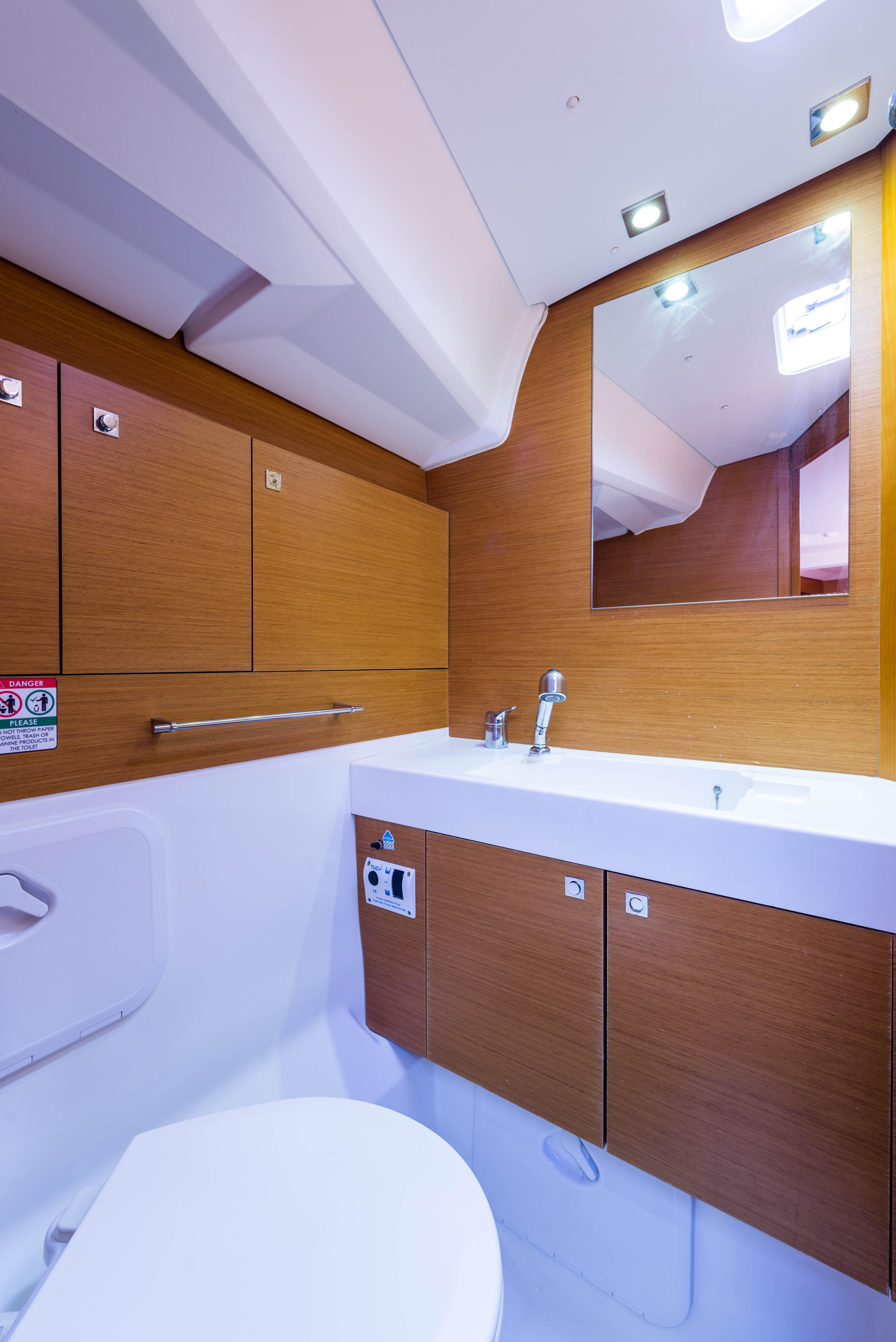 Photo #18 - Jeanneau Sun Odyssey 469 (Vega) in Lefkada - 6027