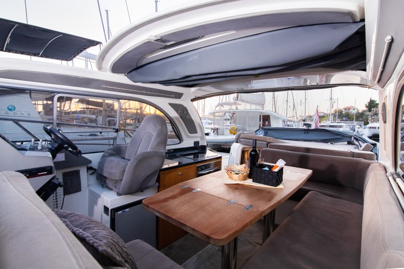 Photo #16 - Marex 320 ACC (Aurora) in Sibenik - 5339