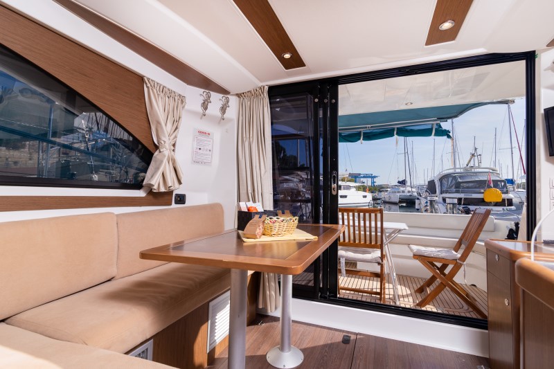 Photo #5 - Beneteau Antares 36 (Capricorn) in Sibenik - 6030