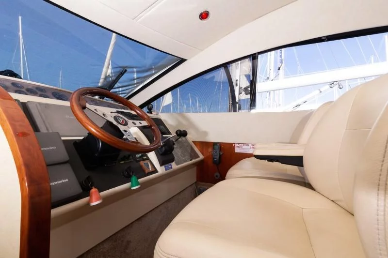 Fairline Phantom 50 (Luna IV)  - 28