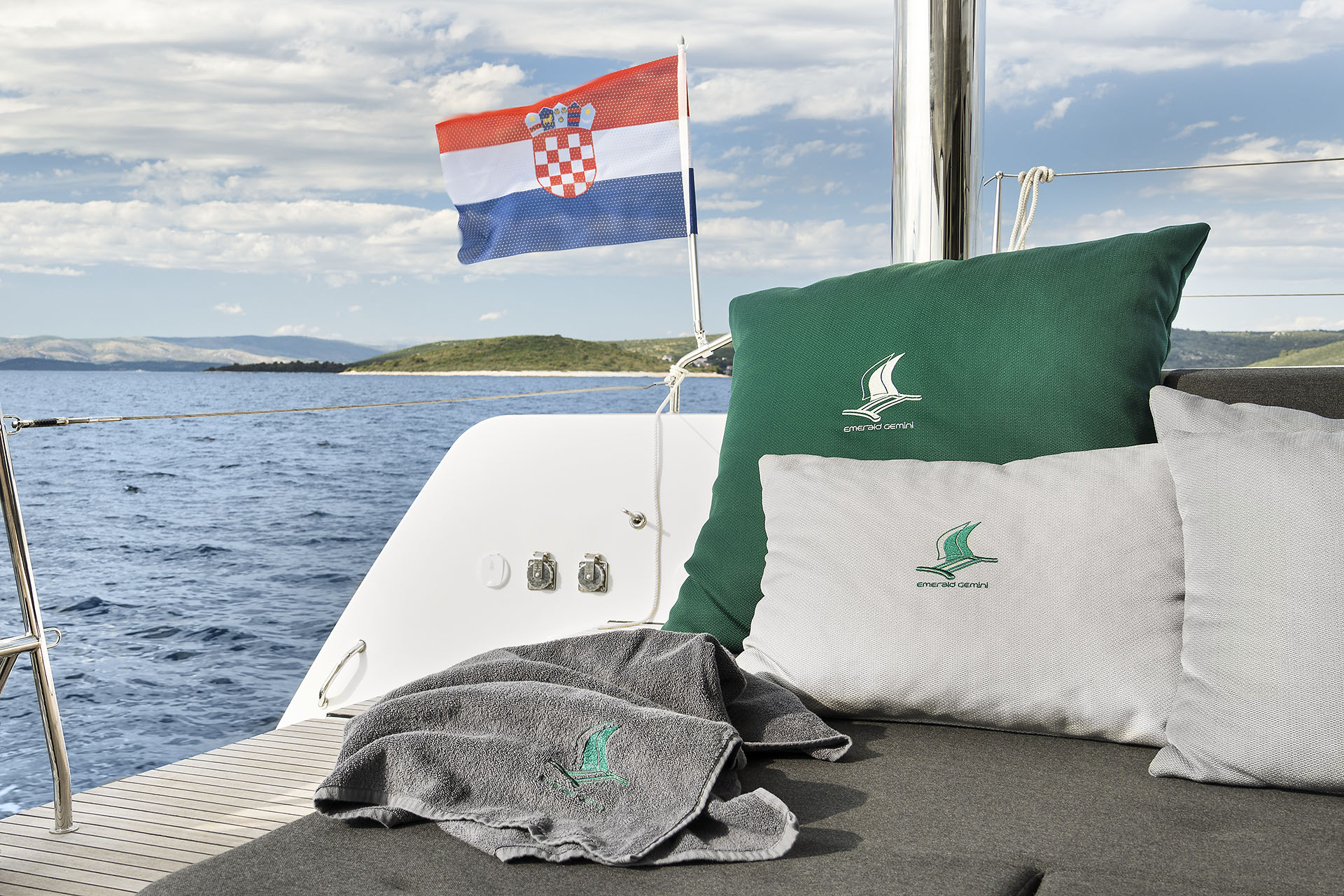 Photo #38 - Lagoon 52 F owner version (EMERALD GEMINI) in Kastela - 10327