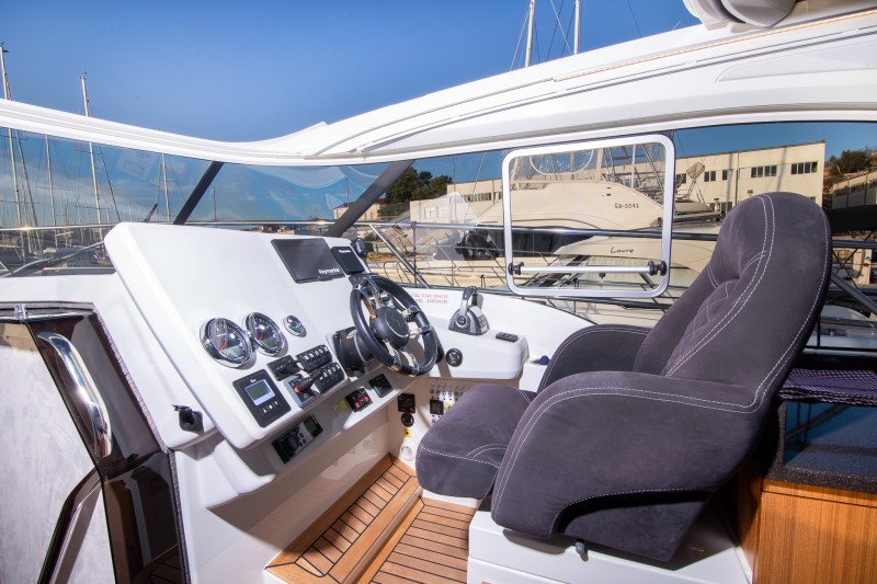 Photo #20 - Marex 360 Cabriolet Cruiser (True North) in Sibenik - 8316