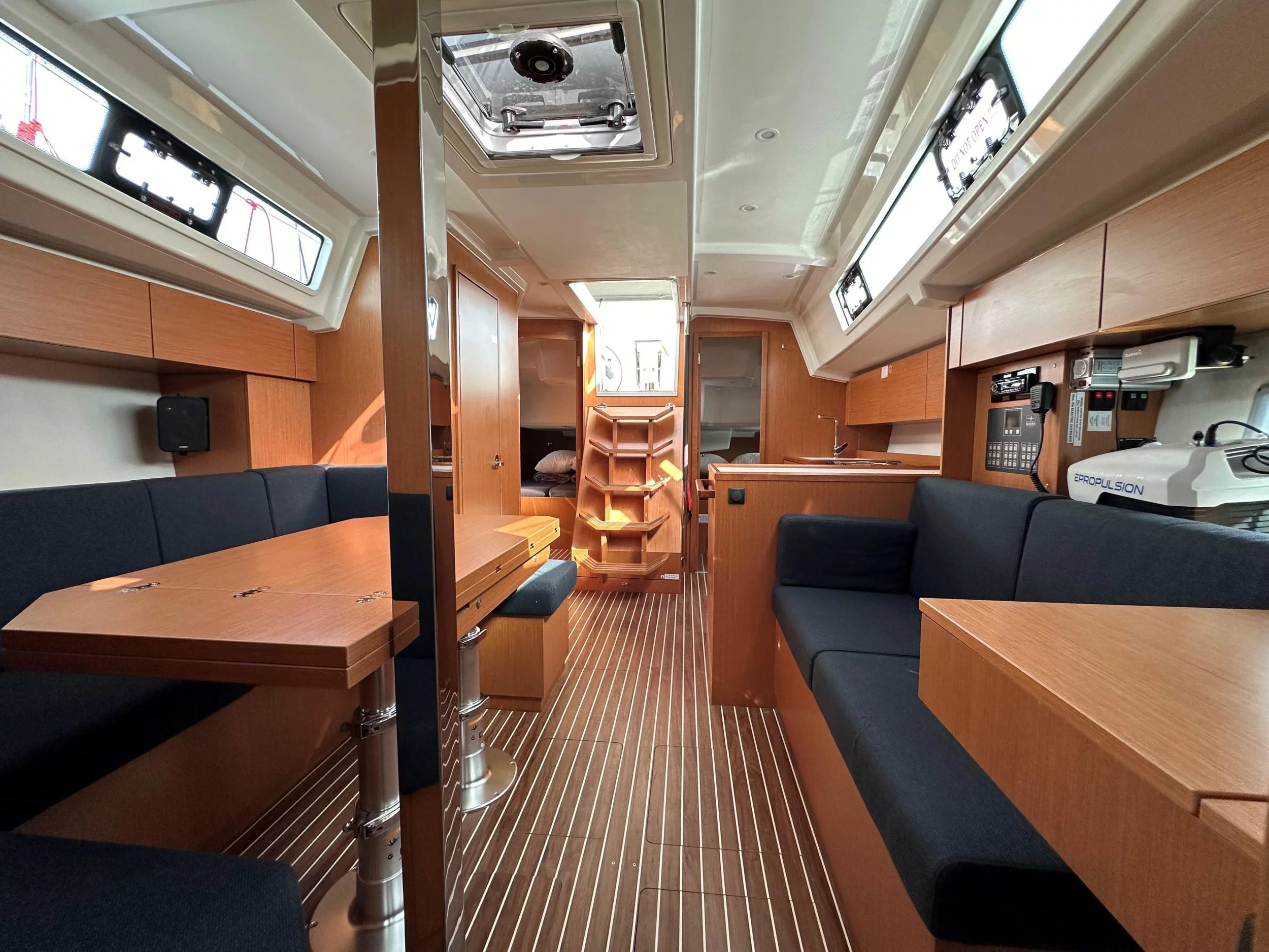 Bavaria C38 (S/Y Melina) Interior image - 7