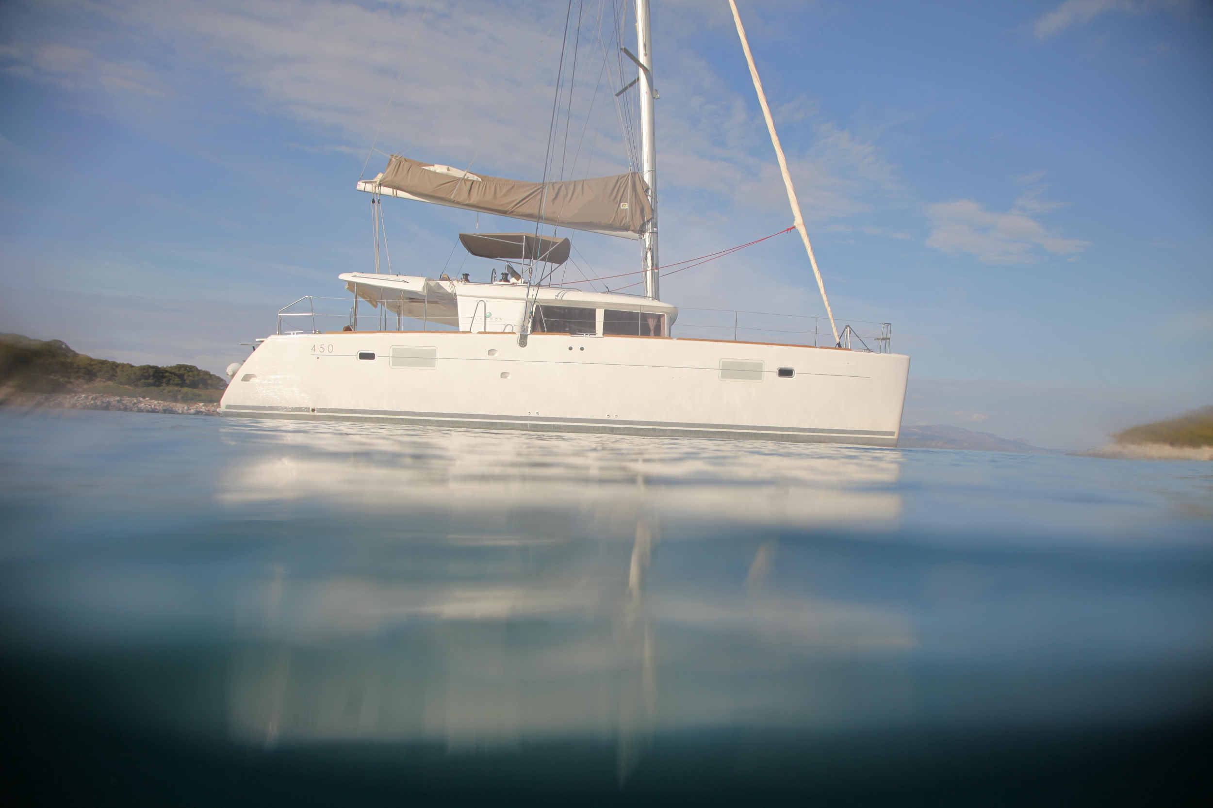 Photo #5 - Lagoon 450 Fly (IRIS IV) en Athènes - 10836